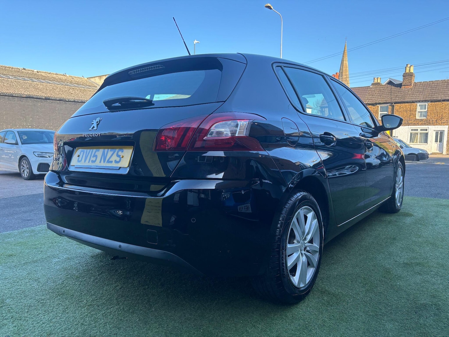 Used Peugeot 308 2015 for sale - 76648108: Photo 6