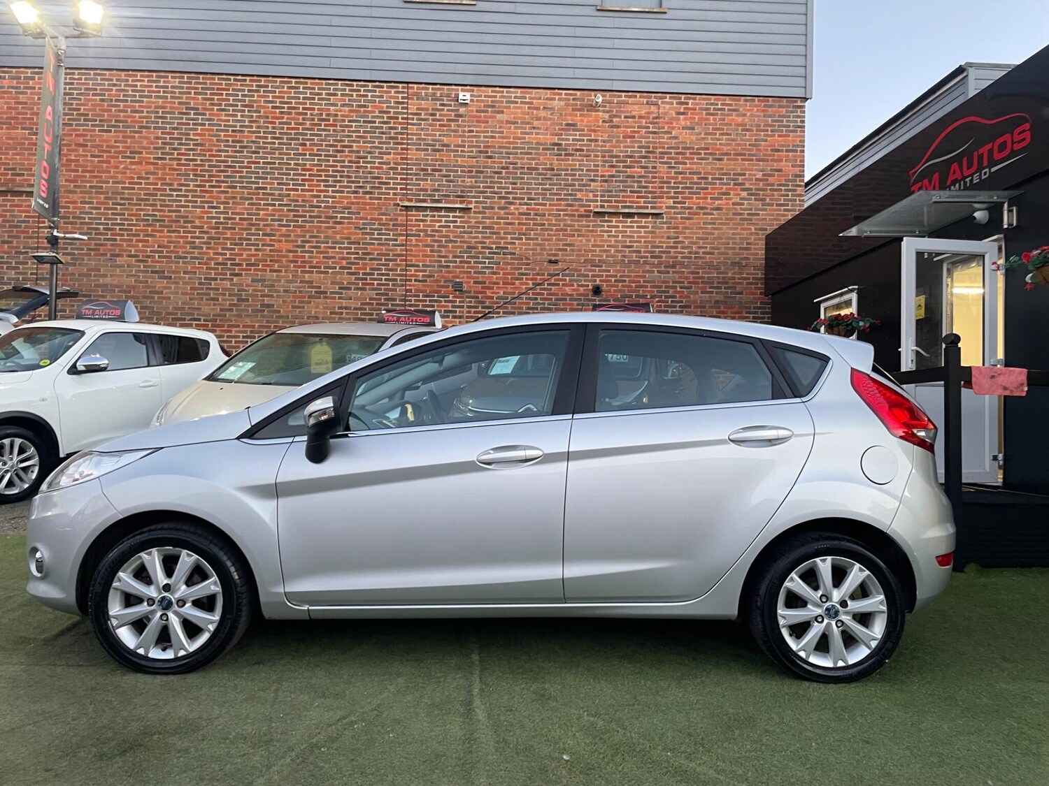 Used Ford Fiesta 2010 for sale - 77927501: Photo 10
