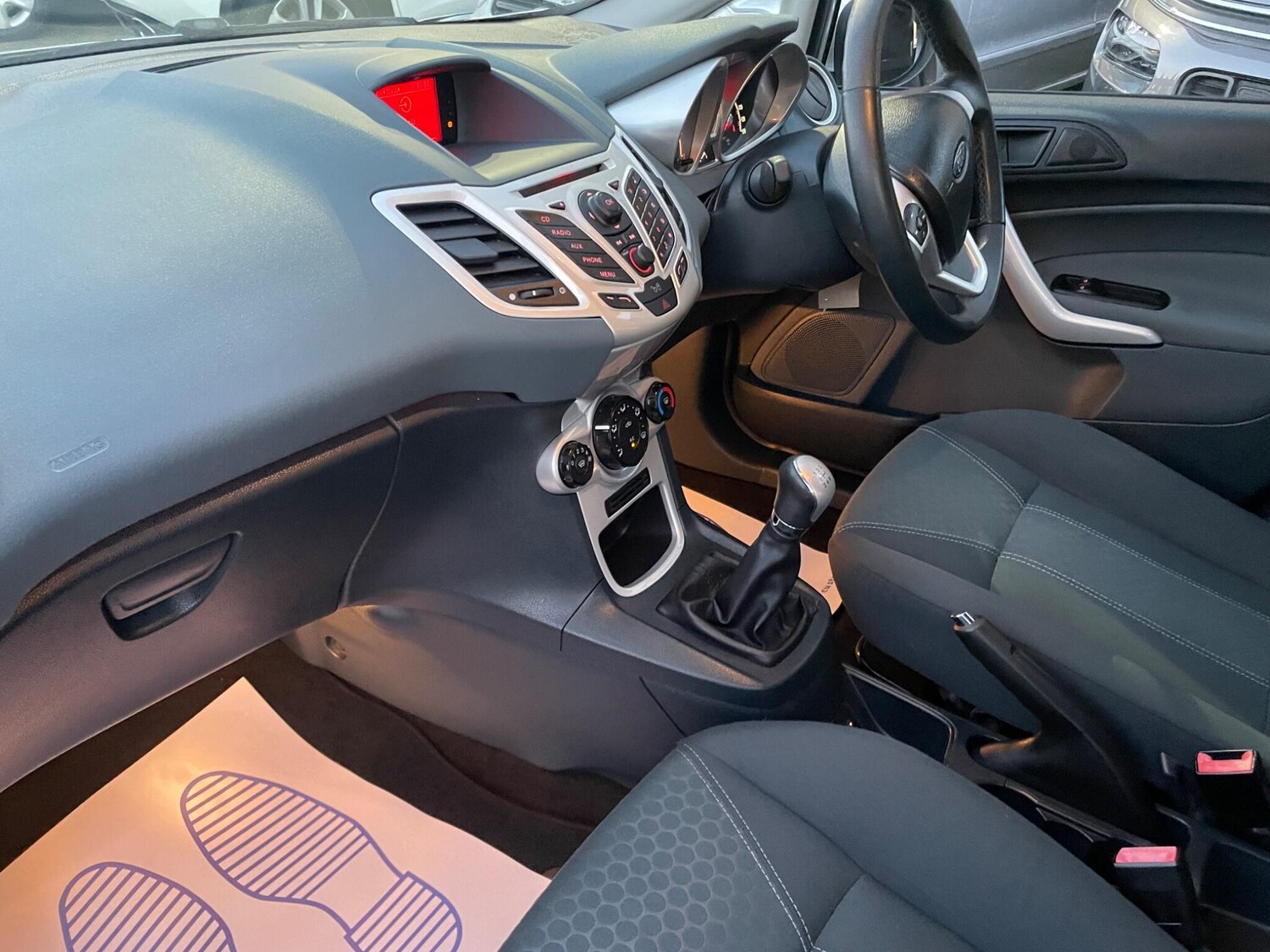 Used Ford Fiesta 2010 for sale - 77927501: Photo 16