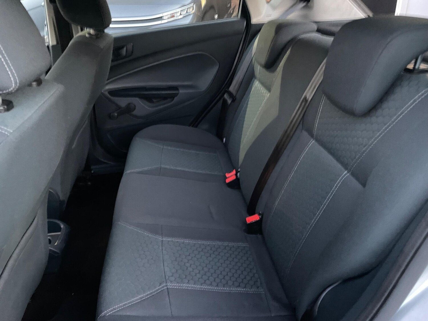 Used Ford Fiesta 2010 for sale - 77927501: Photo 17