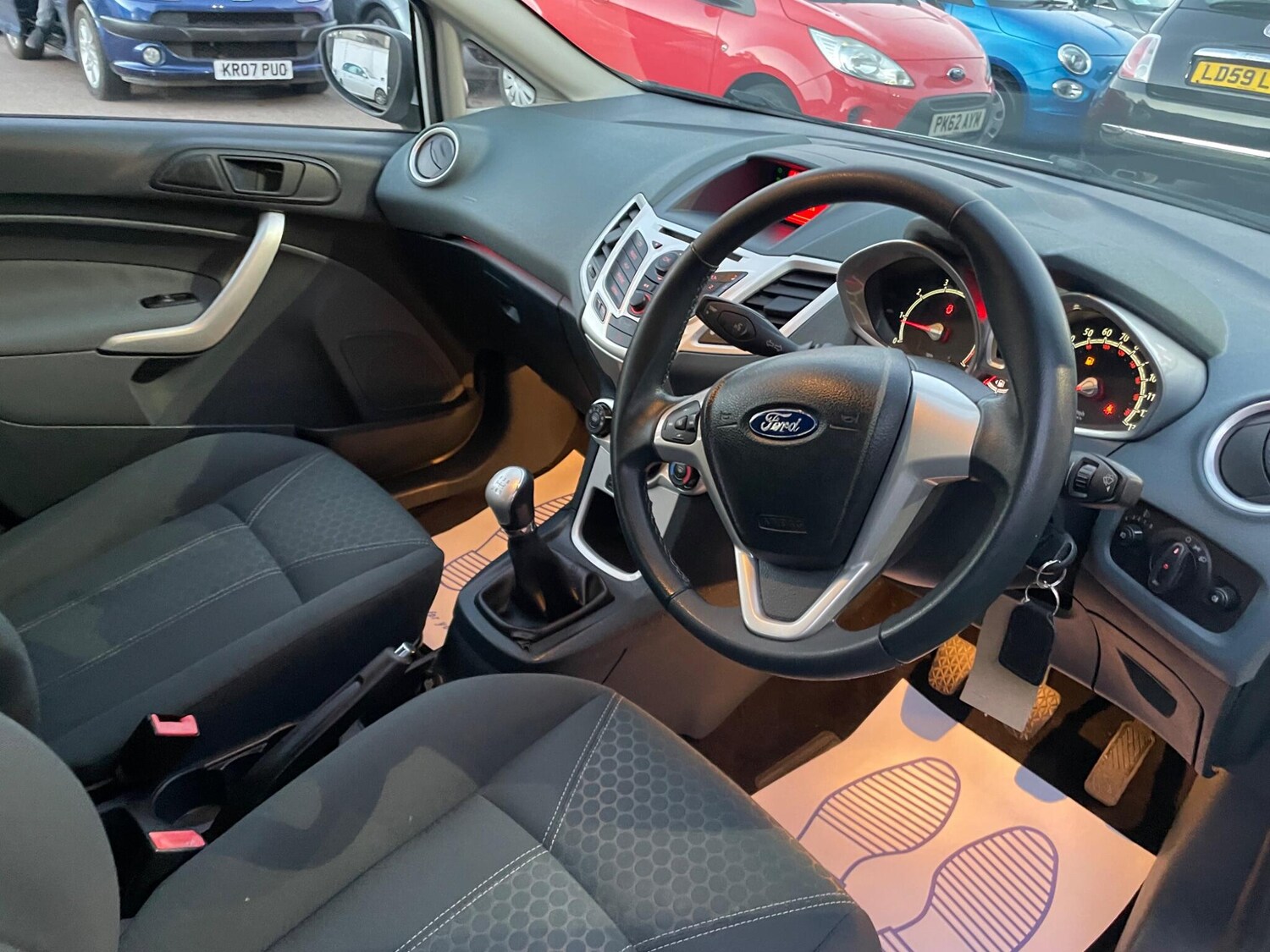 Used Ford Fiesta 2010 for sale - 77927501: Photo 19