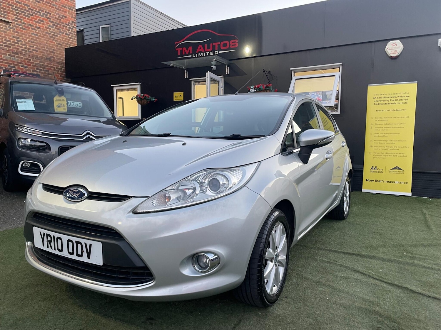 Used Ford Fiesta 2010 for sale - 77927501: Photo 2