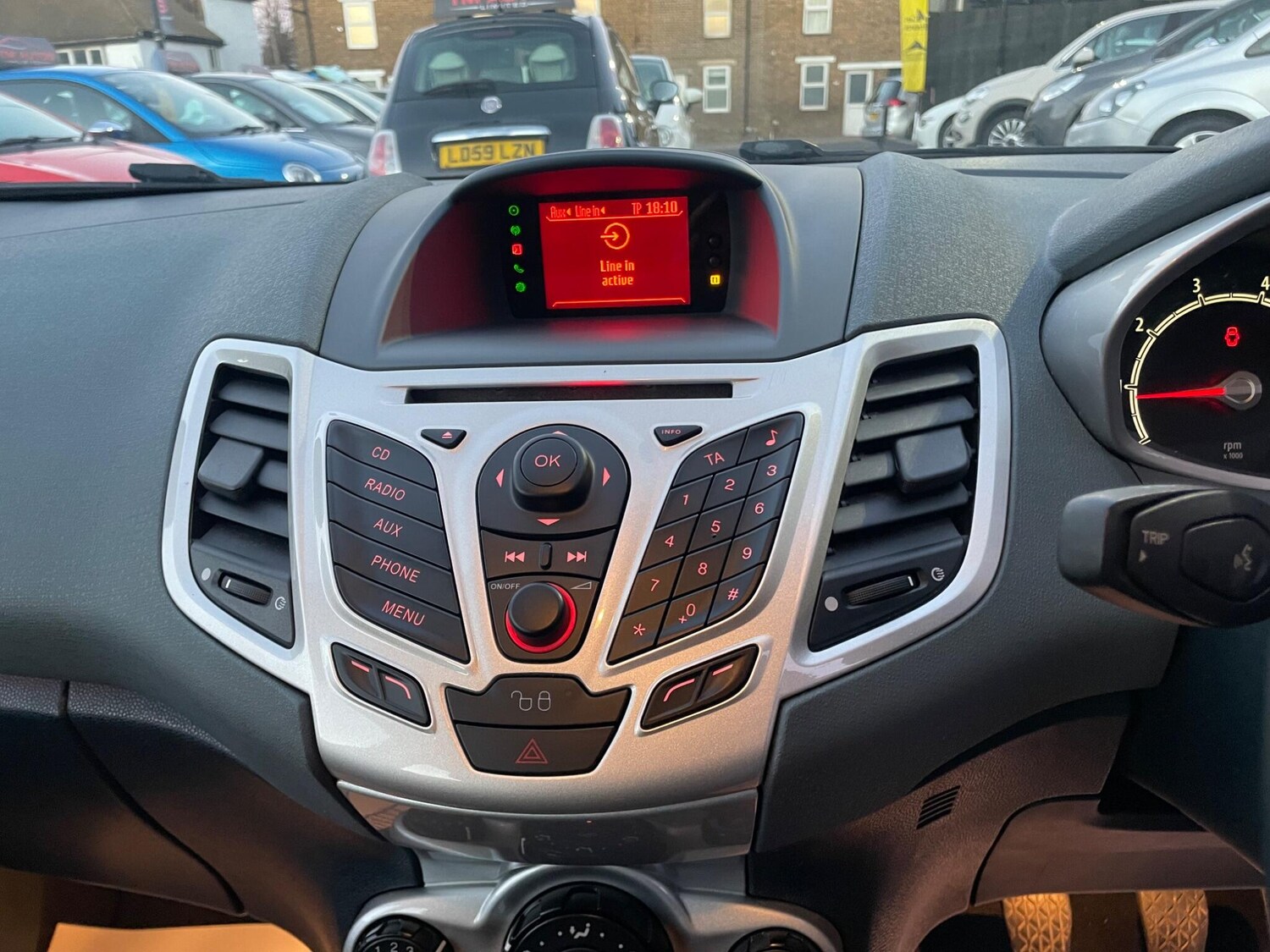 Used Ford Fiesta 2010 for sale - 77927501: Photo 21