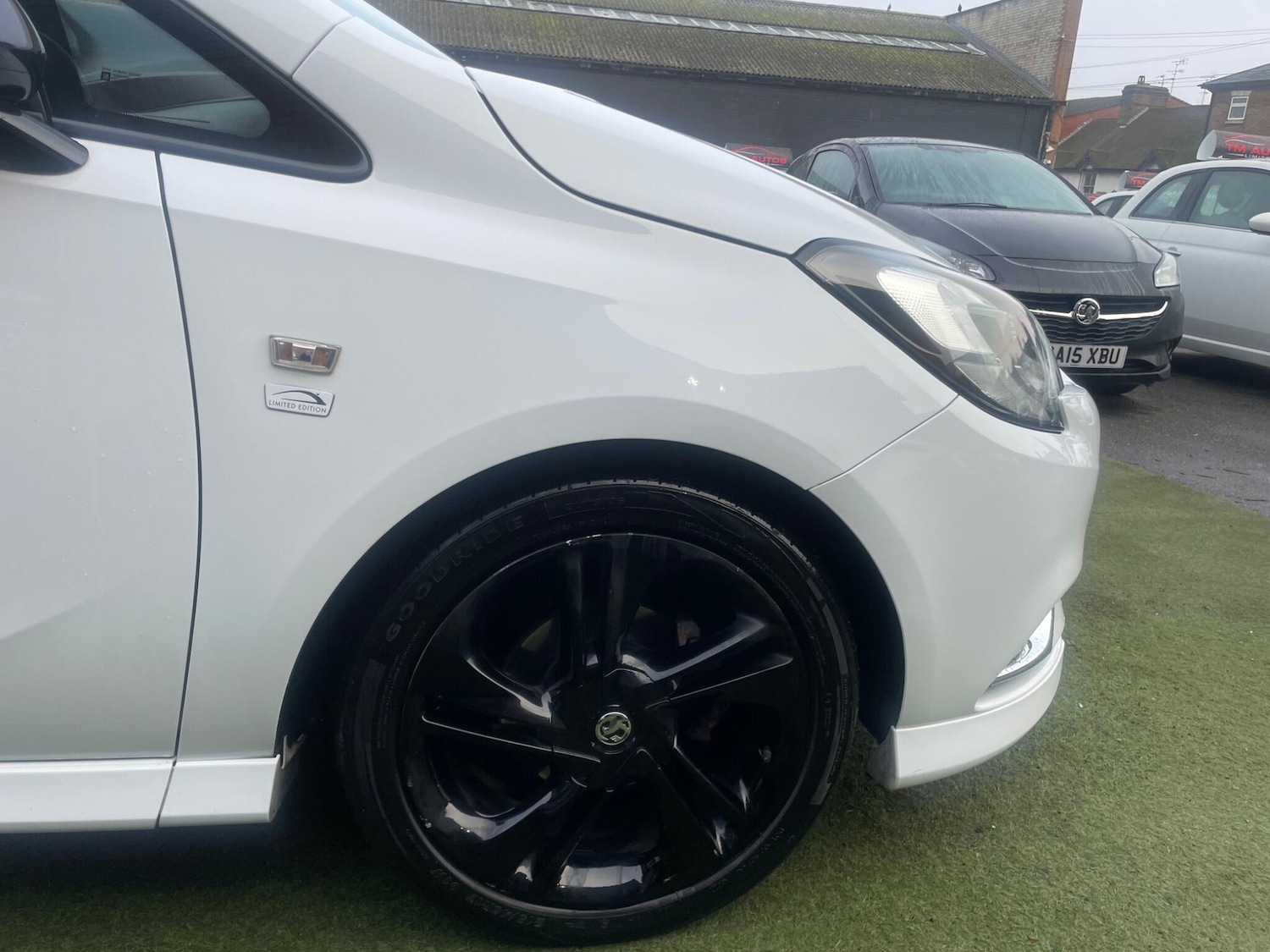 Used Vauxhall Corsa 2015 for sale - 77662628: Photo 10
