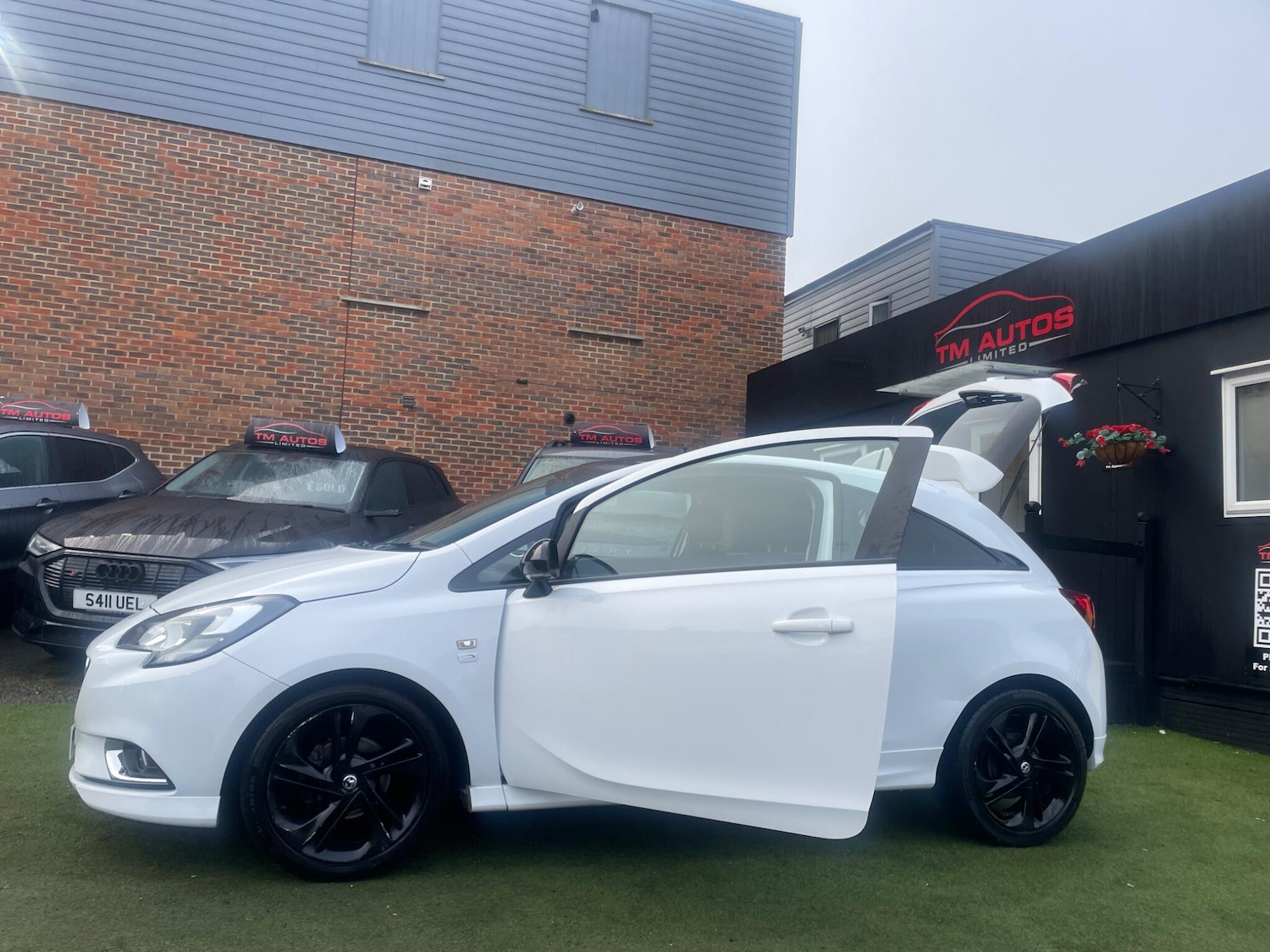 Used Vauxhall Corsa 2015 for sale - 77662628: Photo 11