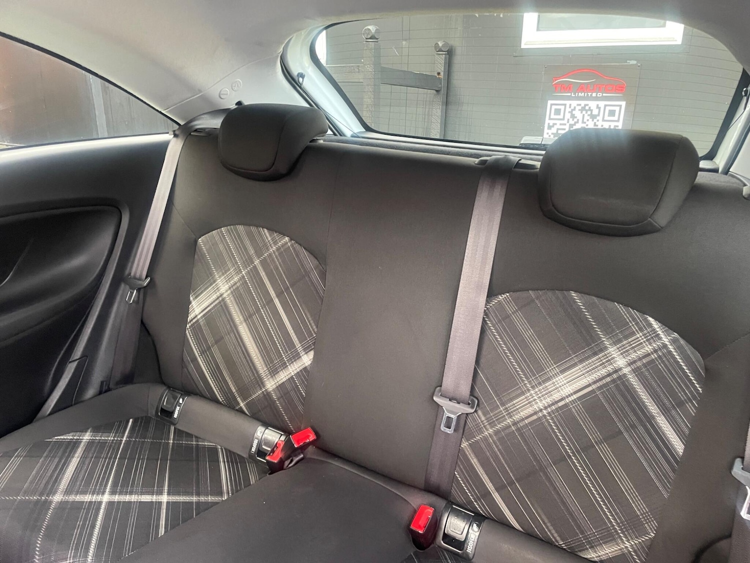 Used Vauxhall Corsa 2015 for sale - 77662628: Photo 17