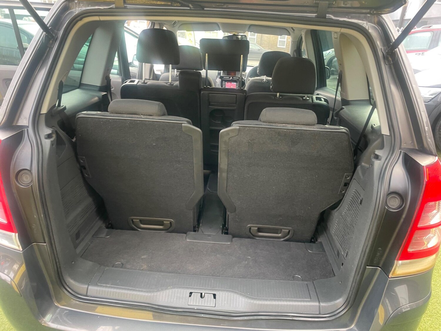 Used Vauxhall Zafira 2013 for sale - 77673983: Photo 14