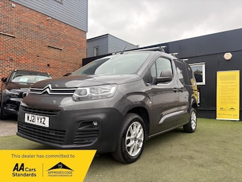 Used Citroen Berlingo 2021 for sale - 79250555: Photo