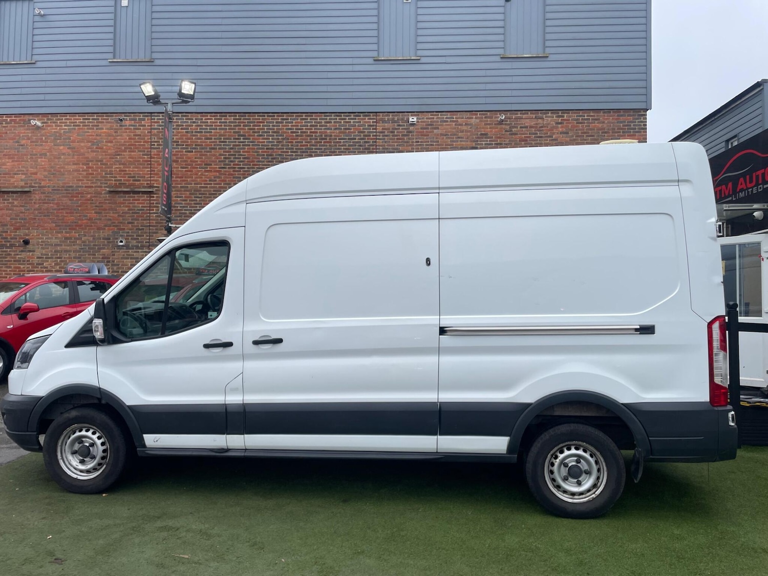 Used Ford Transit 2019 for sale - 77797048: Photo 10