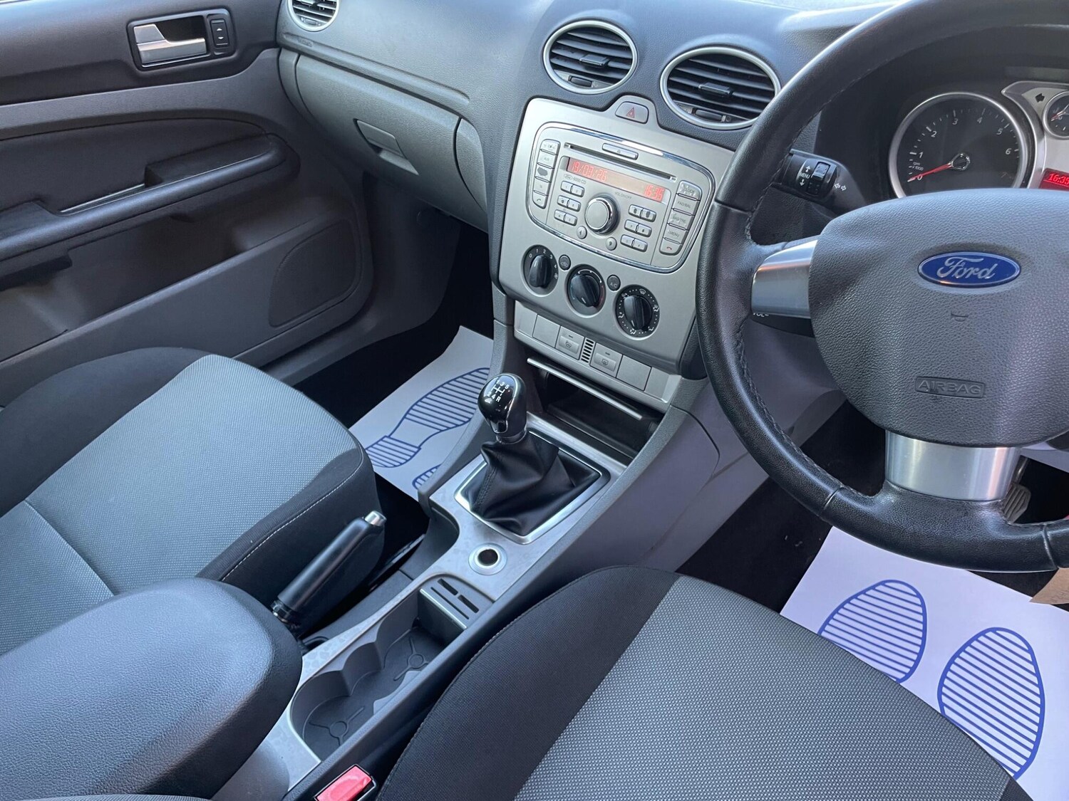 Used Ford Focus 2009 for sale - 77960035: Photo 17