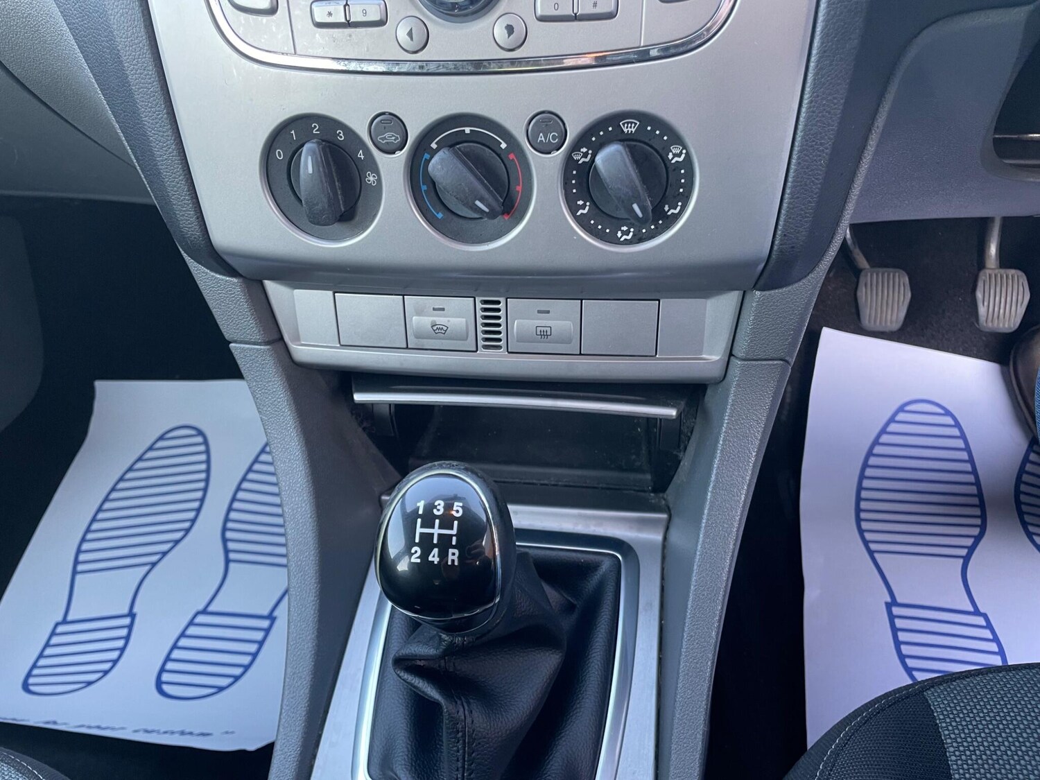 Used Ford Focus 2009 for sale - 77960035: Photo 21