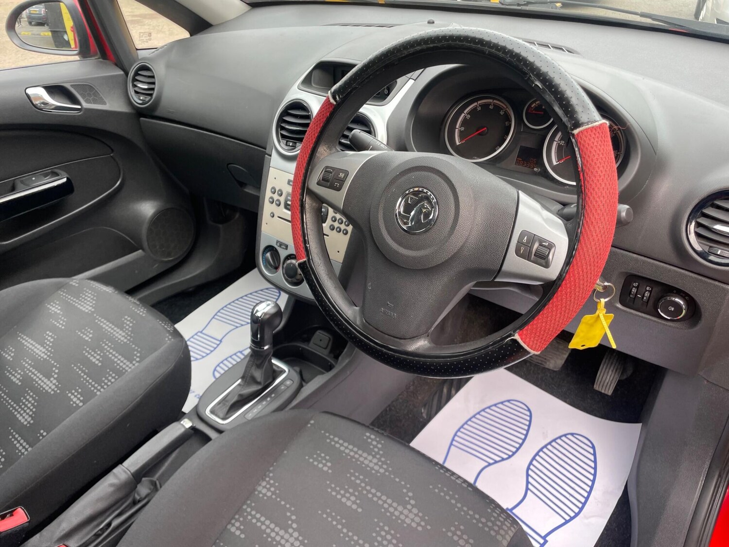 Used Vauxhall Corsa 2013 for sale - 77820083: Photo 19