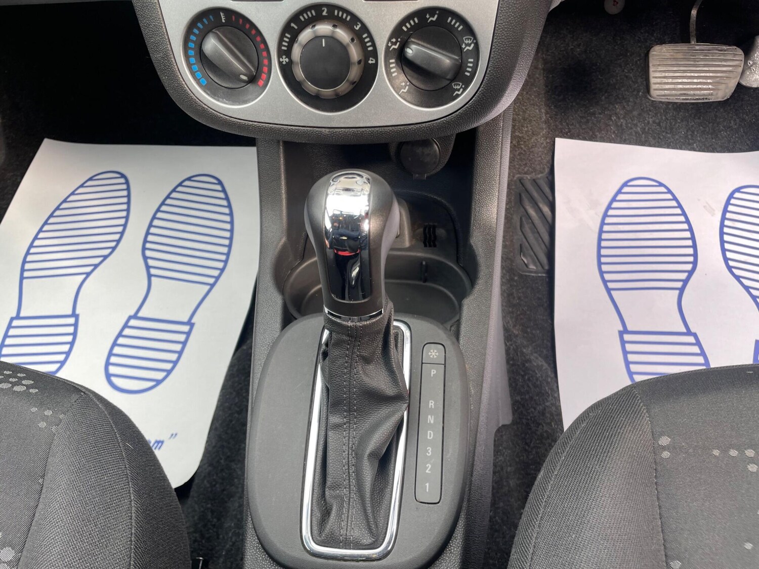 Used Vauxhall Corsa 2013 for sale - 77820083: Photo 20