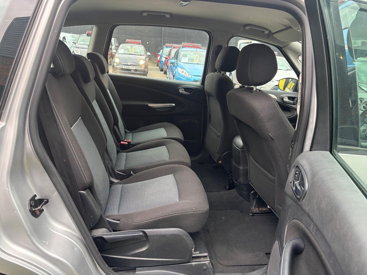 Used Ford S-Max 2010 for sale - 77688219: Photo 10