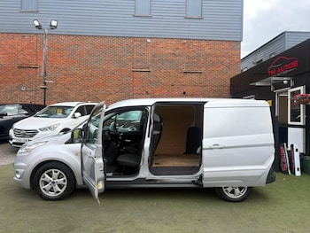 Used Ford Transit Connect 2016 for sale - 79306043: Photo