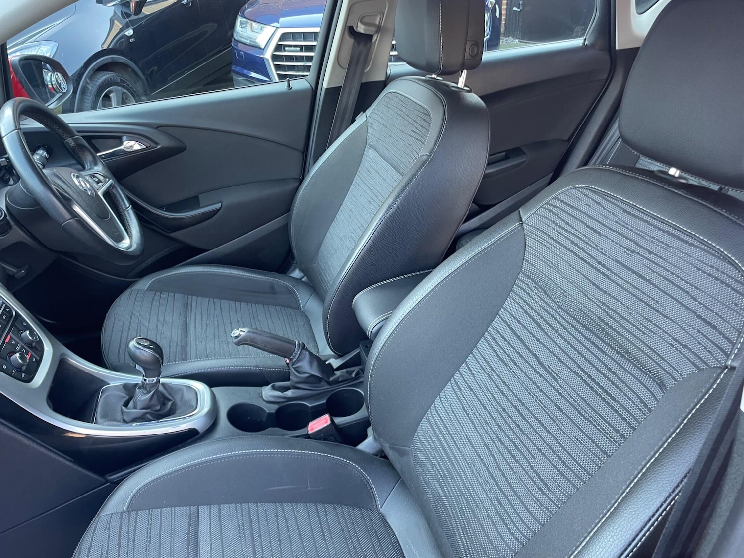 Used Vauxhall Astra for sale - 77997682: Photo 22