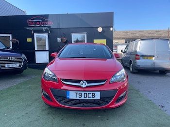 Used Vauxhall Astra 2015 for sale - 77997682: Photo
