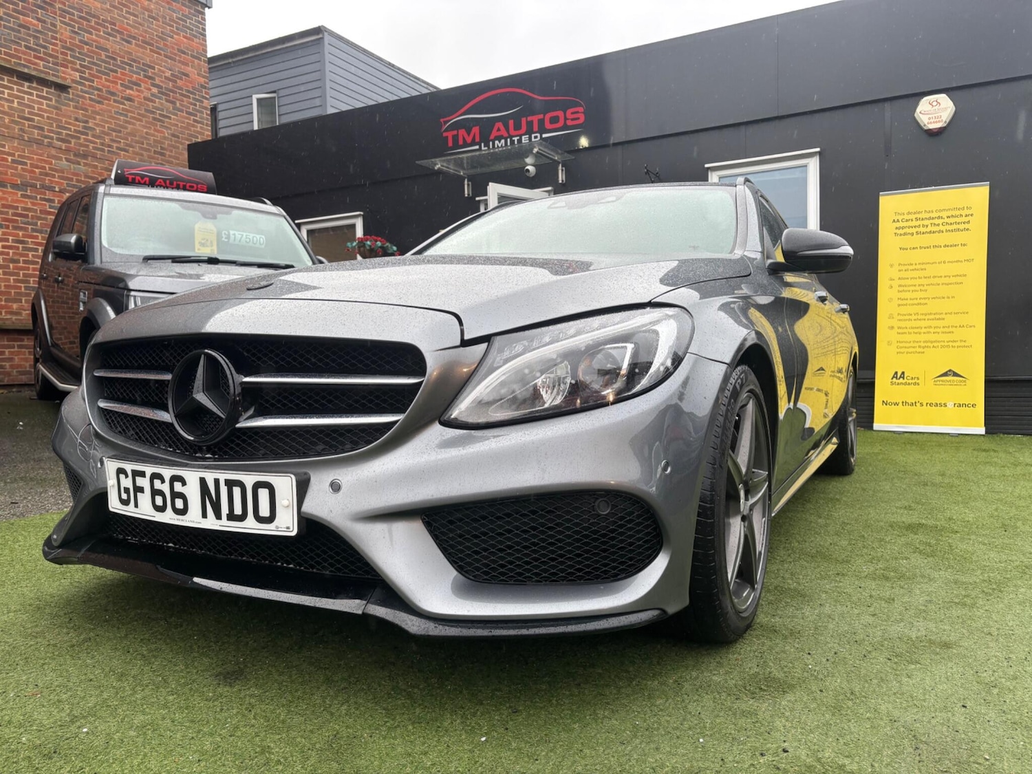 Used Mercedes-Benz C Class 2016 for sale - 77470970: Photo 2