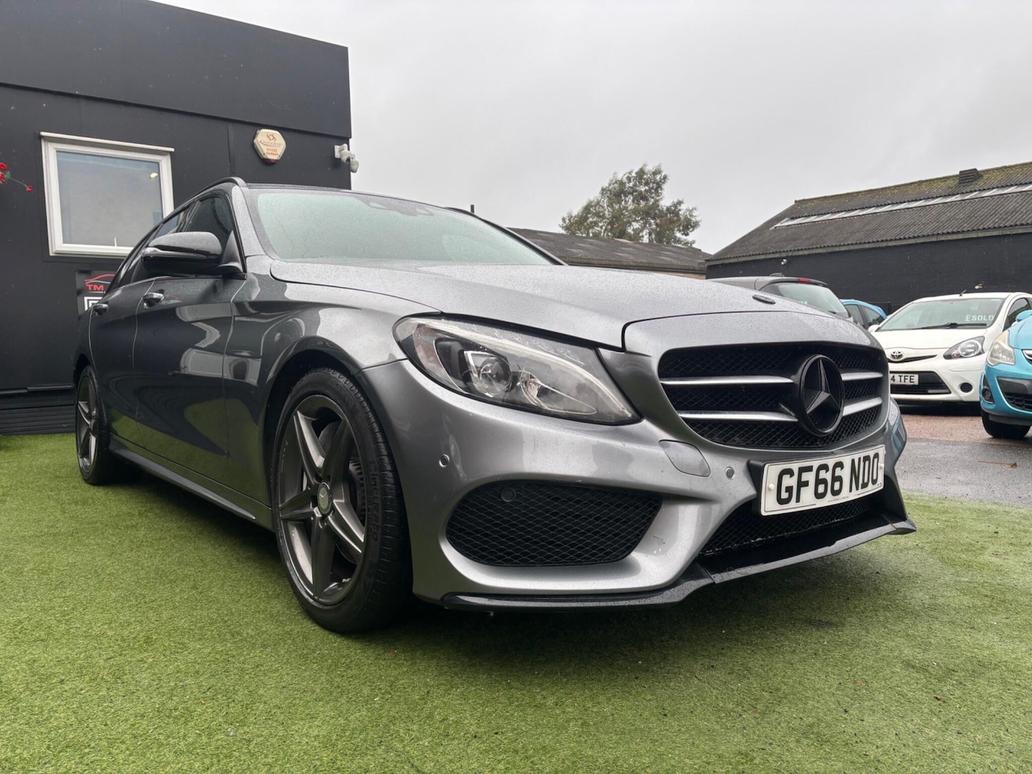 Used Mercedes-Benz C Class 2016 for sale - 77470970: Photo 5