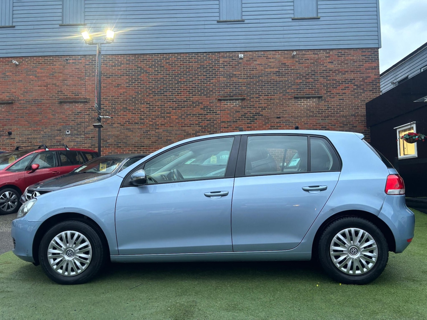 Used Volkswagen Golf 2009 for sale - 77152711: Photo 9