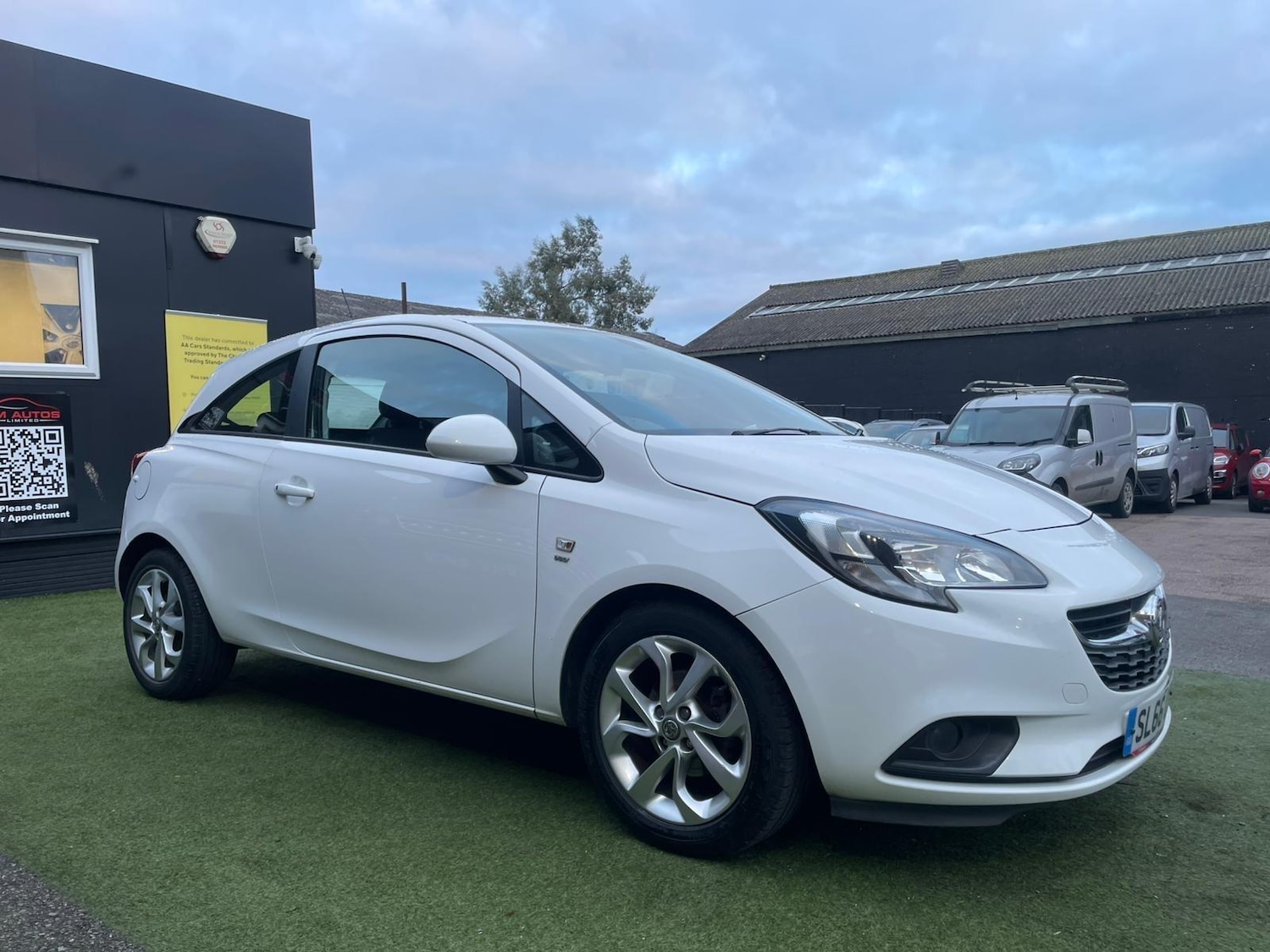 Used Vauxhall Corsa 2016 for sale - 77797045: Photo 5