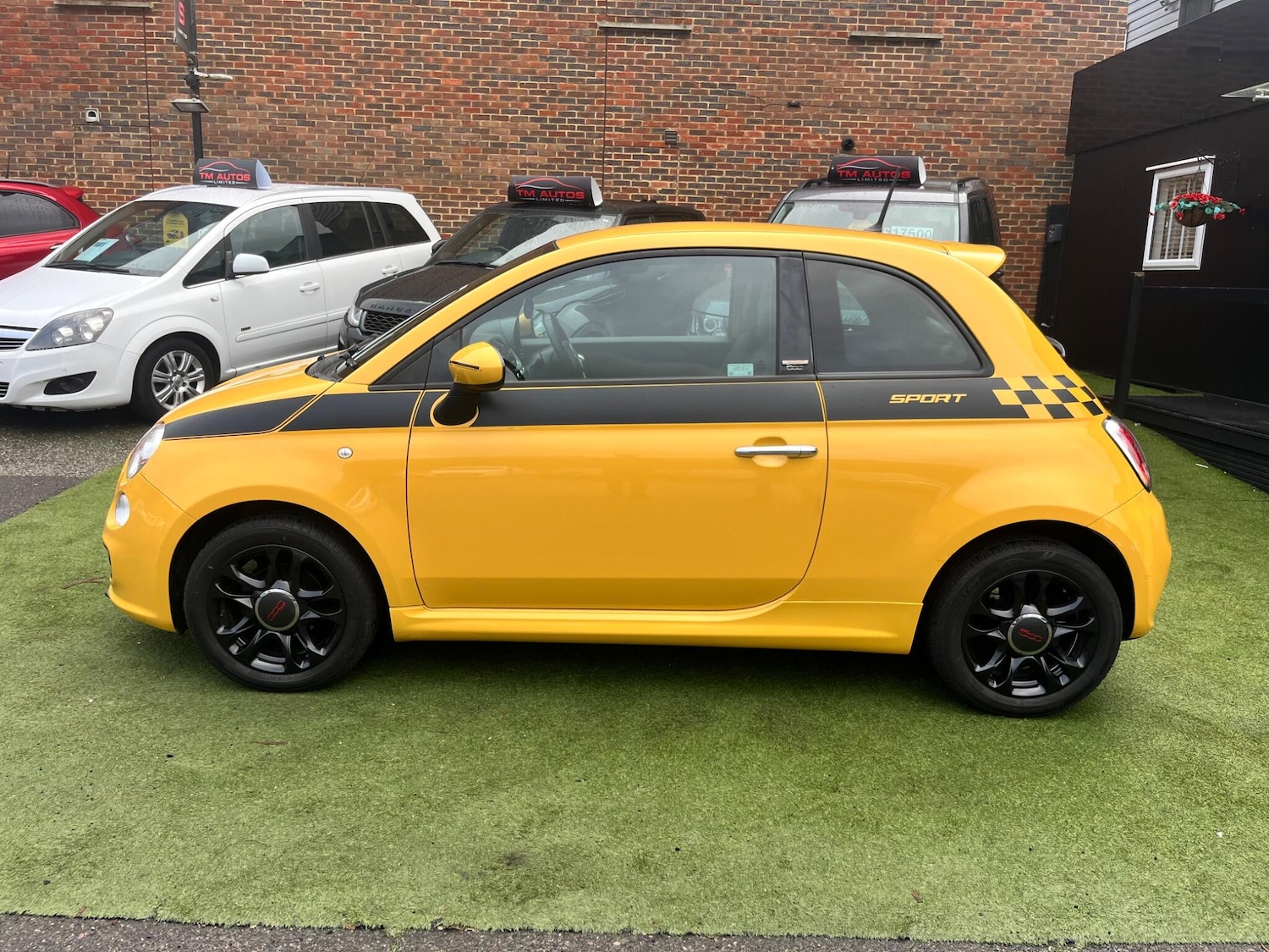 Used Fiat 500 2015 for sale - 77533648: Photo 6