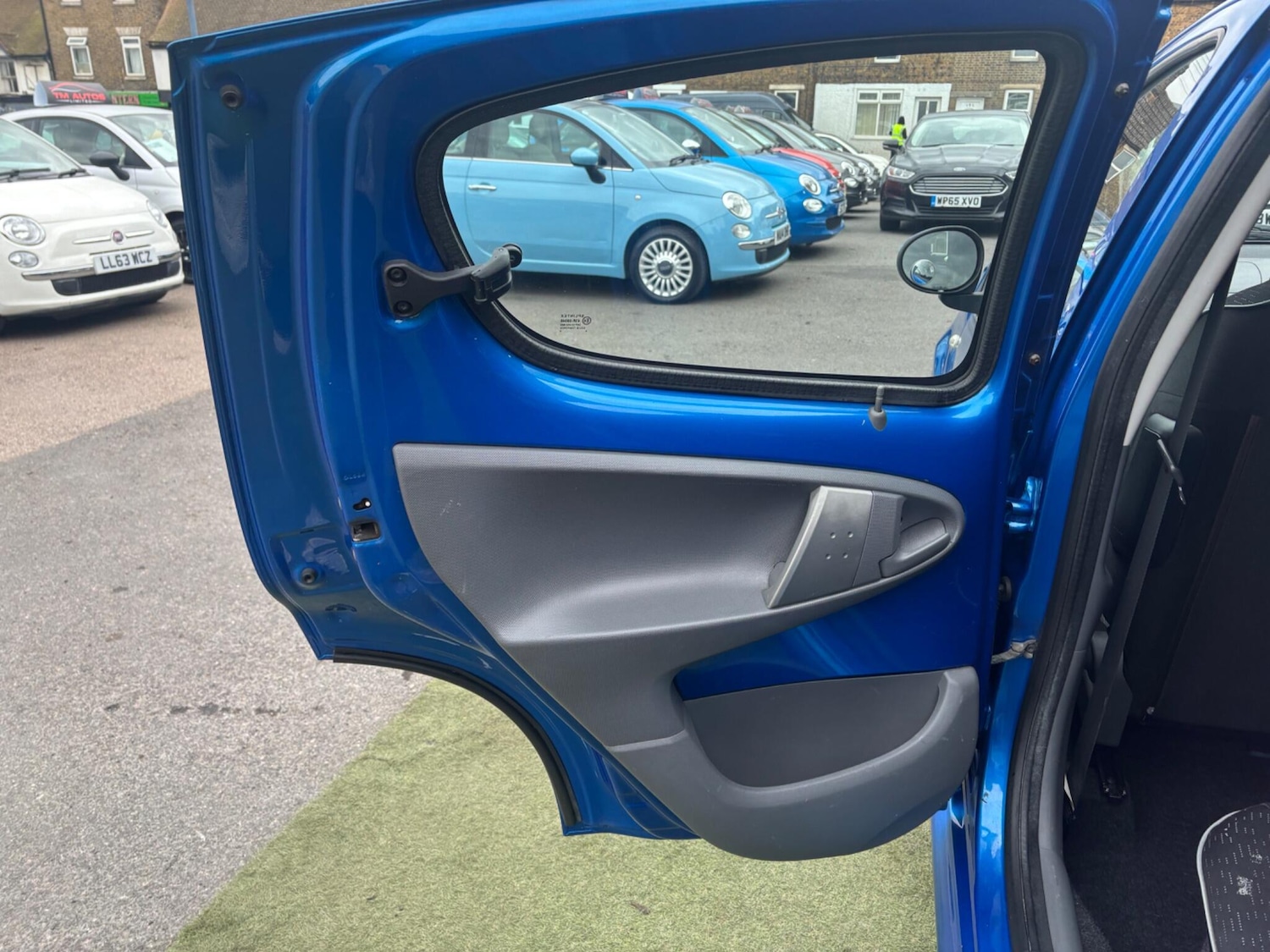 Used Peugeot 107 2010 for sale - 78084025: Photo 12