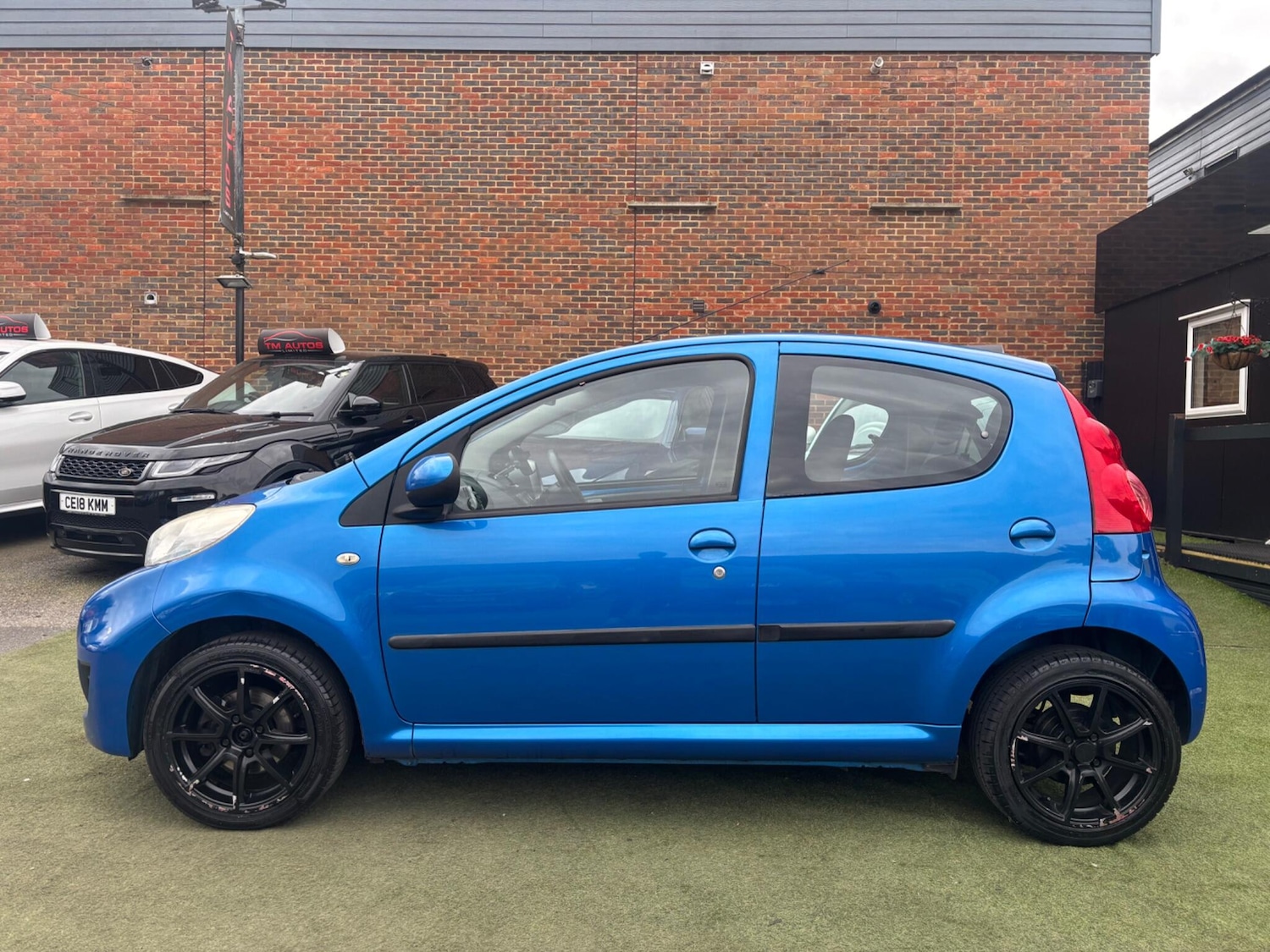 Used Peugeot 107 2010 for sale - 78084025: Photo 8