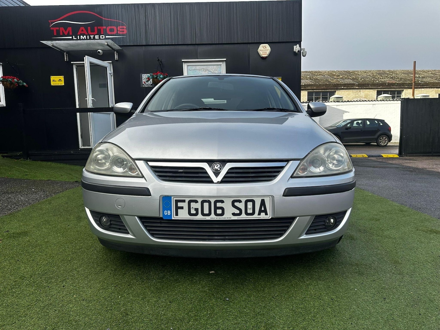 Used Vauxhall Corsa 2006 for sale - 76508856: Photo 2