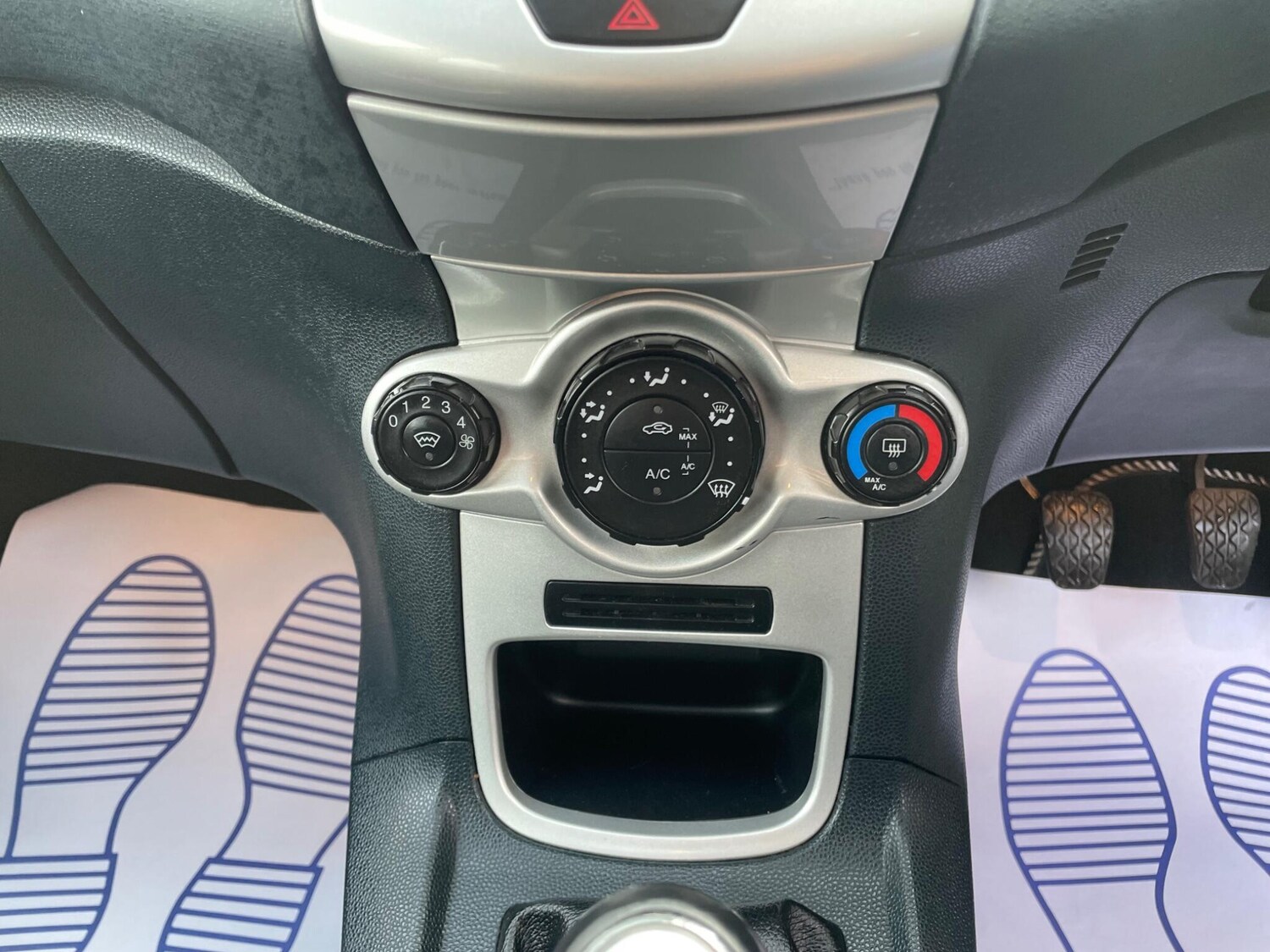 Used Ford Fiesta 2012 for sale - 77546198: Photo 24