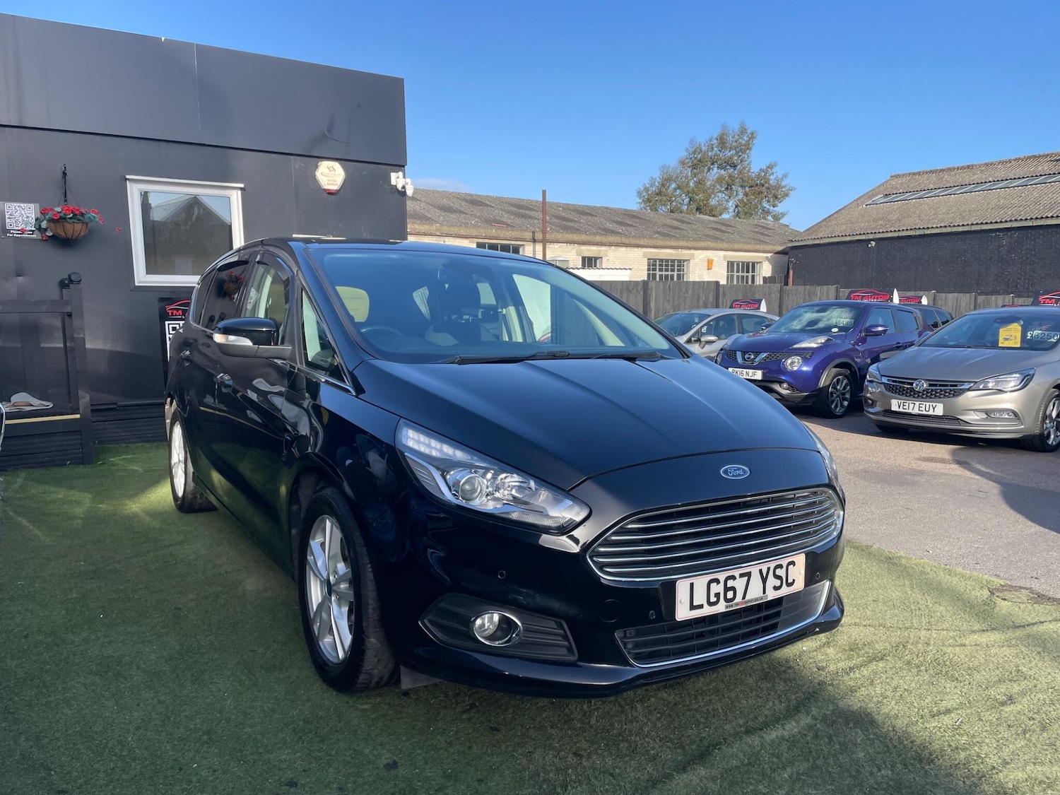 Used Ford S-Max for sale - 78092267: Photo 3