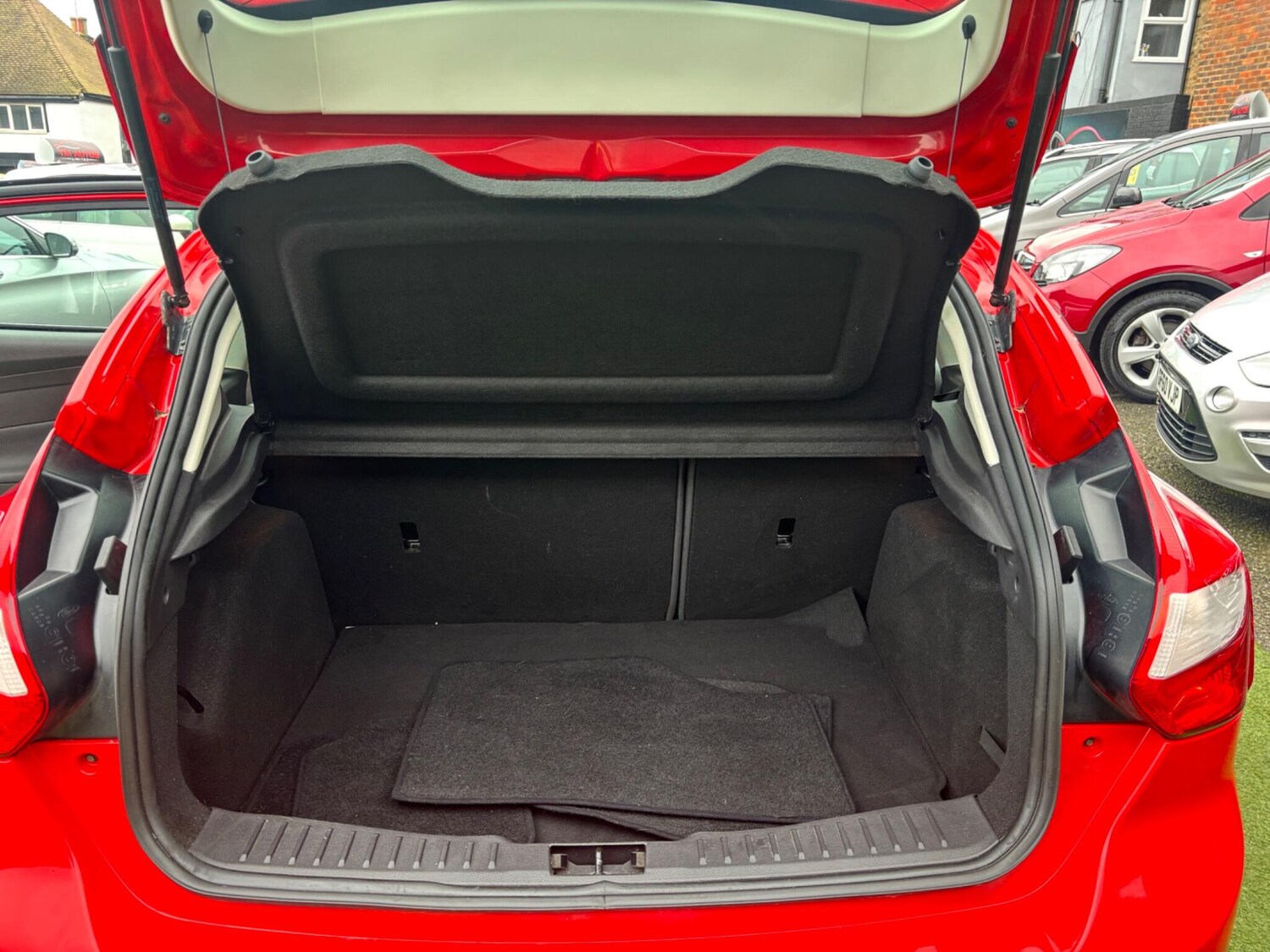 Used Ford Focus 2014 for sale - 77706474: Photo 10