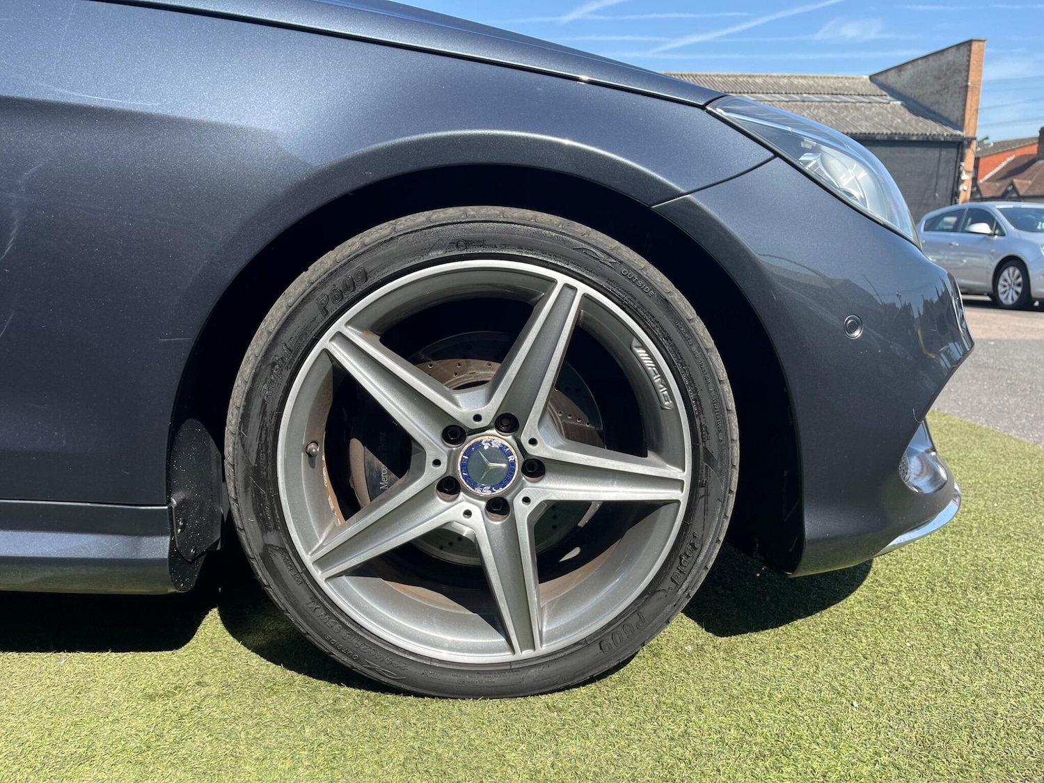 Used Mercedes-Benz E Class 2014 for sale - 76426303: Photo 11