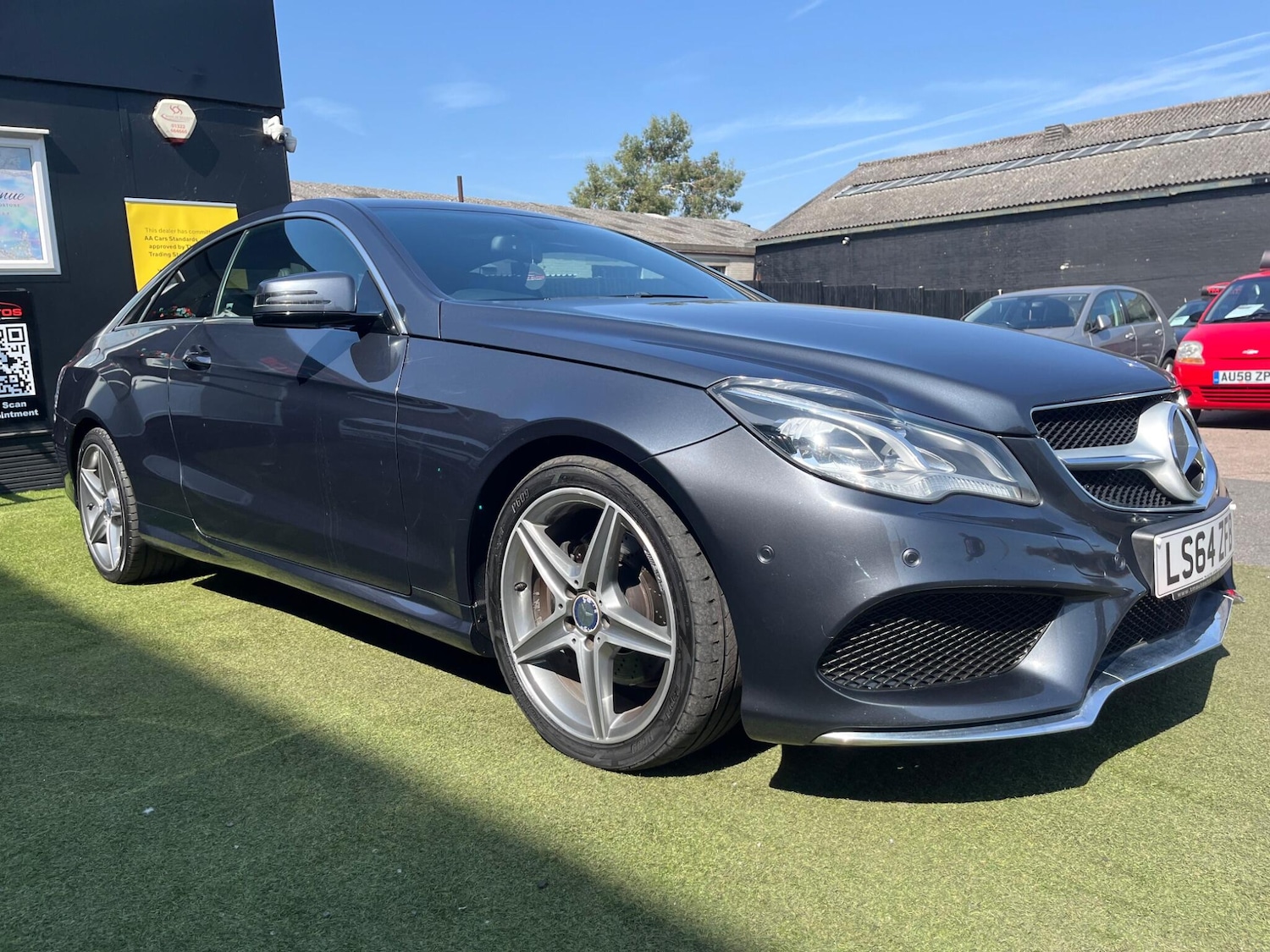 Used Mercedes-Benz E Class 2014 for sale - 76426303: Photo 3