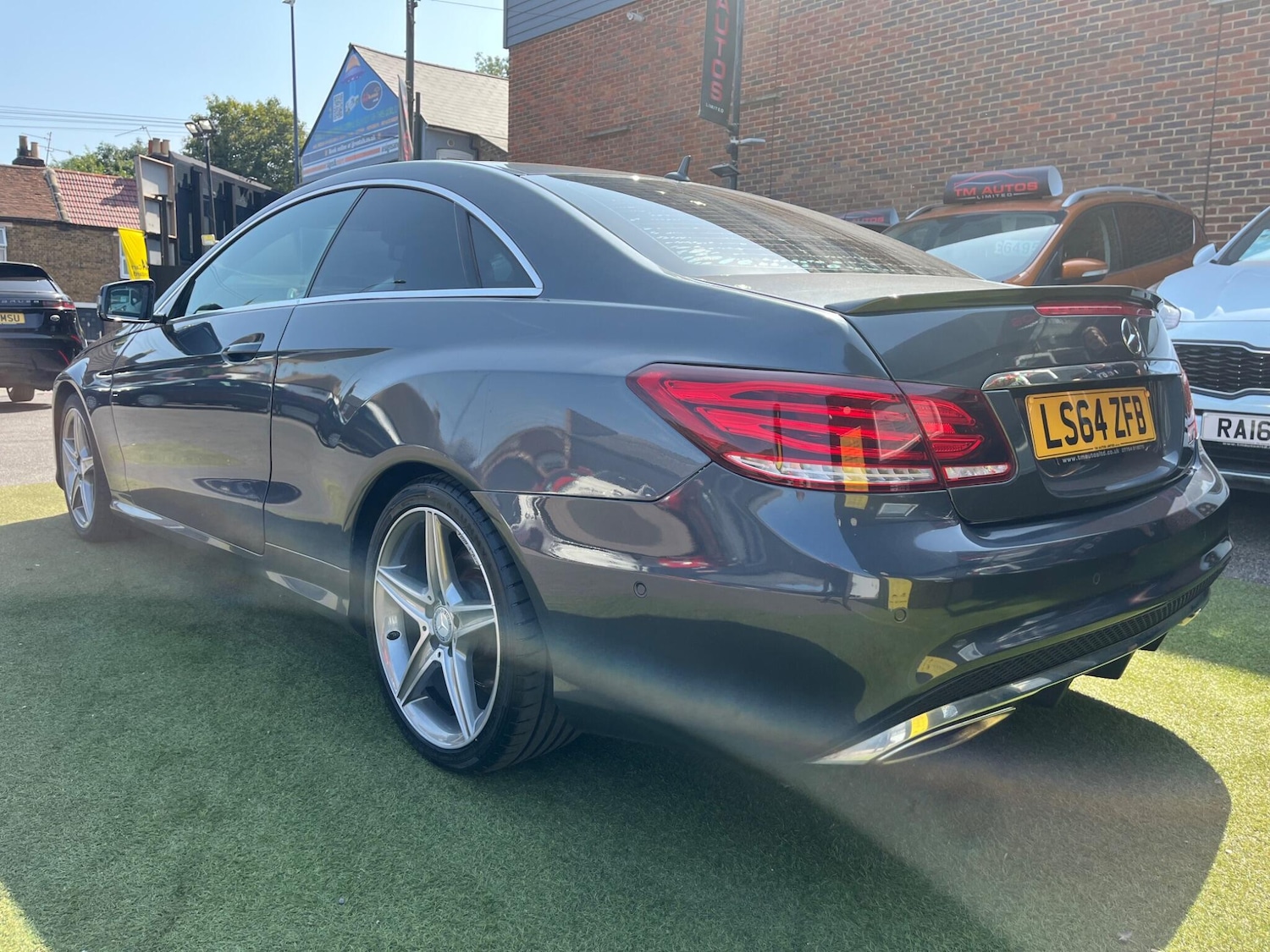 Used Mercedes-Benz E Class 2014 for sale - 76426303: Photo 6