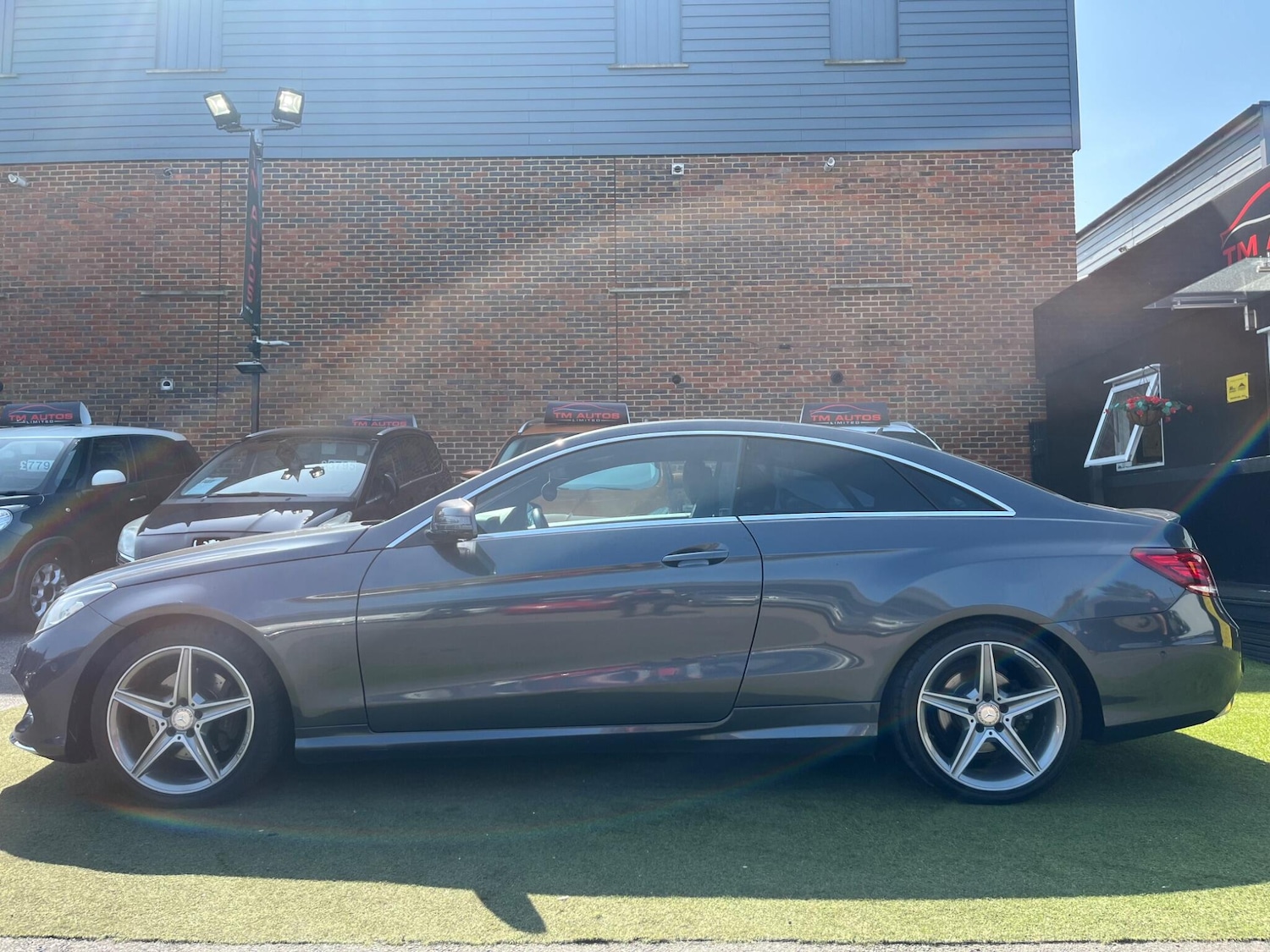 Used Mercedes-Benz E Class 2014 for sale - 76426303: Photo 7