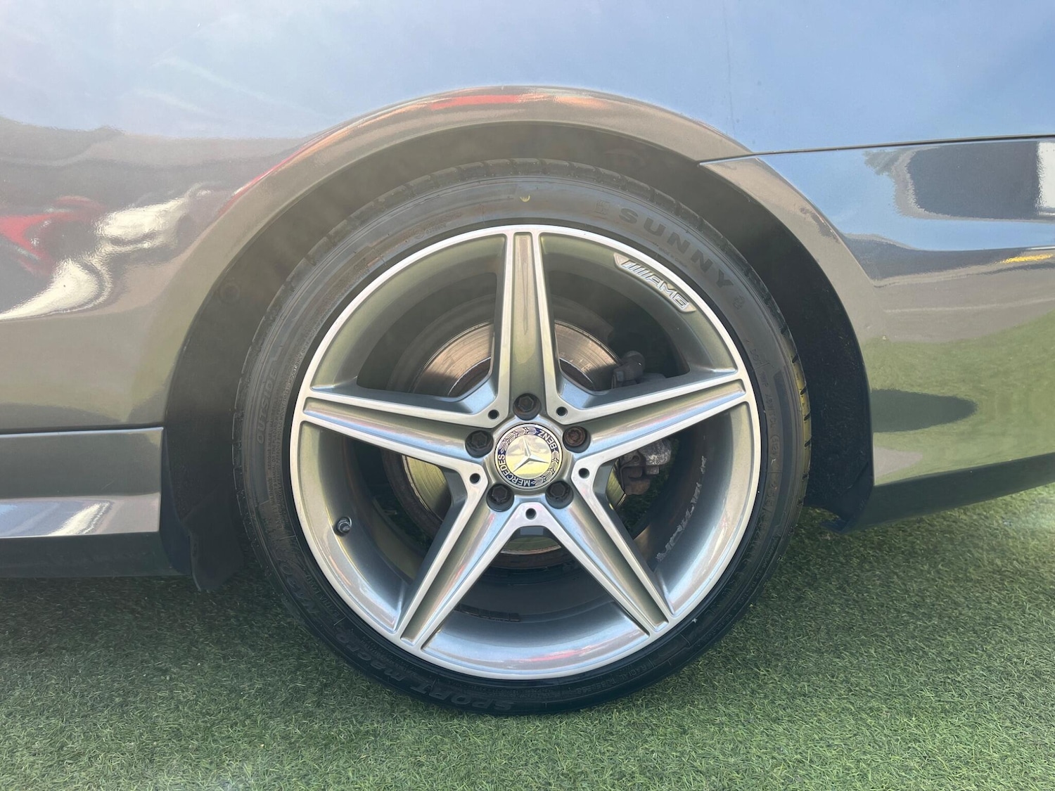 Used Mercedes-Benz E Class 2014 for sale - 76426303: Photo 9