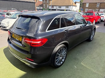 Used Mercedes-Benz GLC 2018 for sale - 79620047: Photo