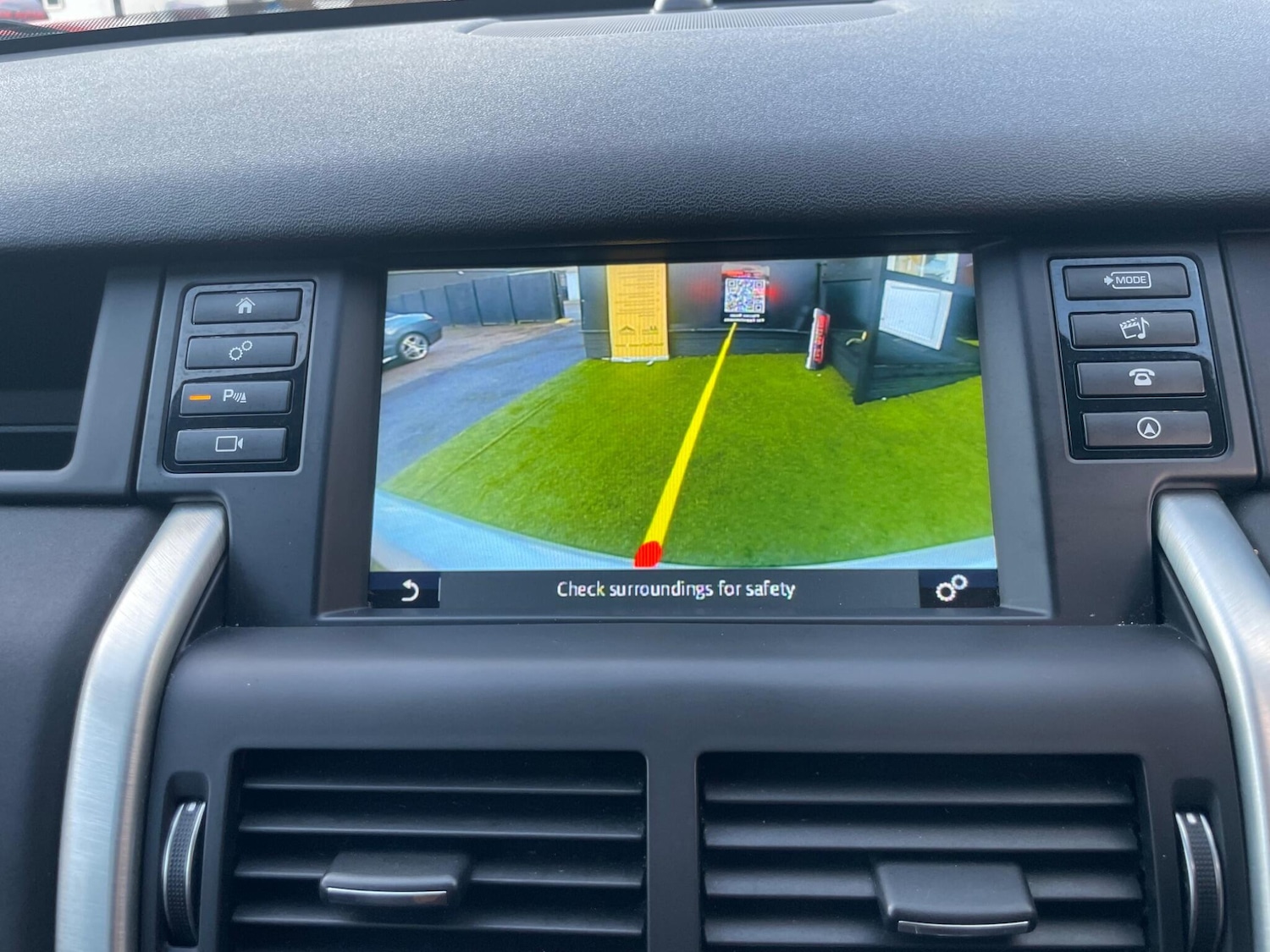 Used Land Rover Discovery Sport 2017 for sale - 77033589: Photo 21