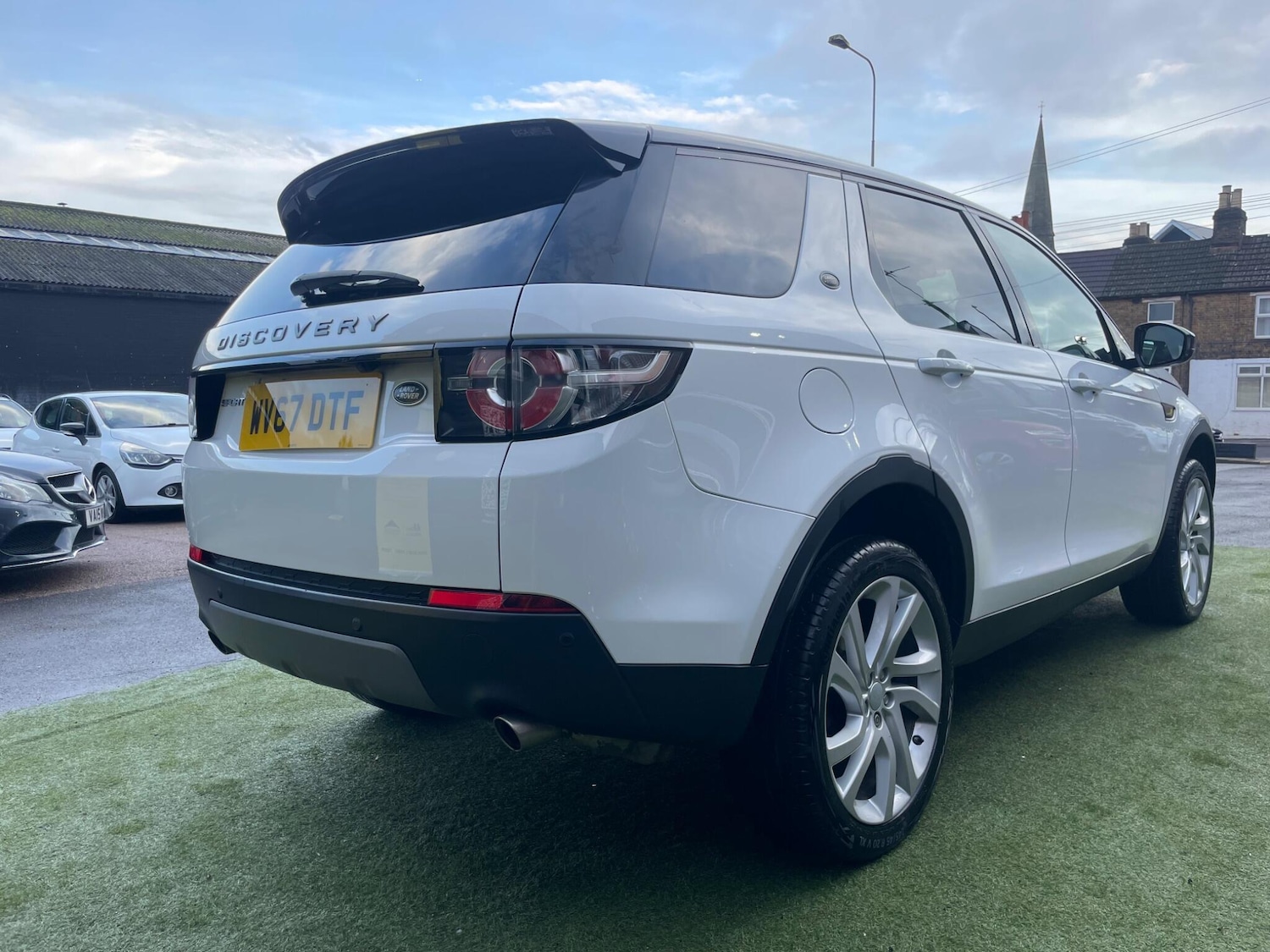 Used Land Rover Discovery Sport 2017 for sale - 77033589: Photo 5