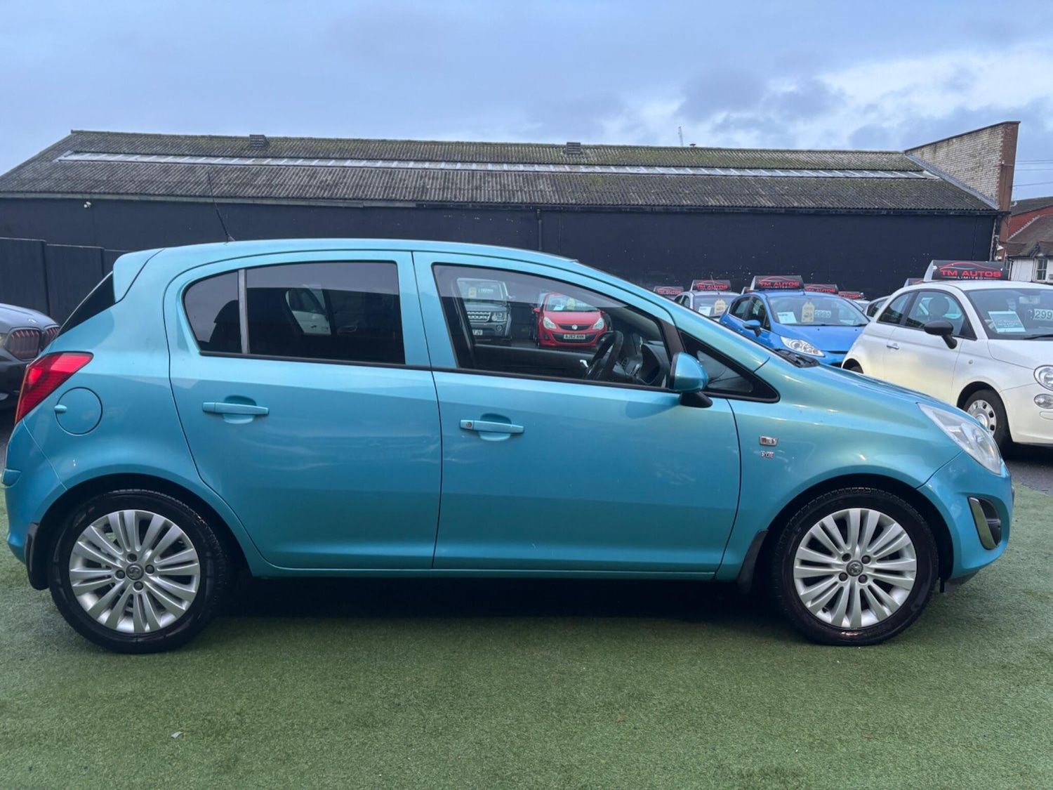 Used Vauxhall Corsa 2011 for sale - 77450872: Photo 4