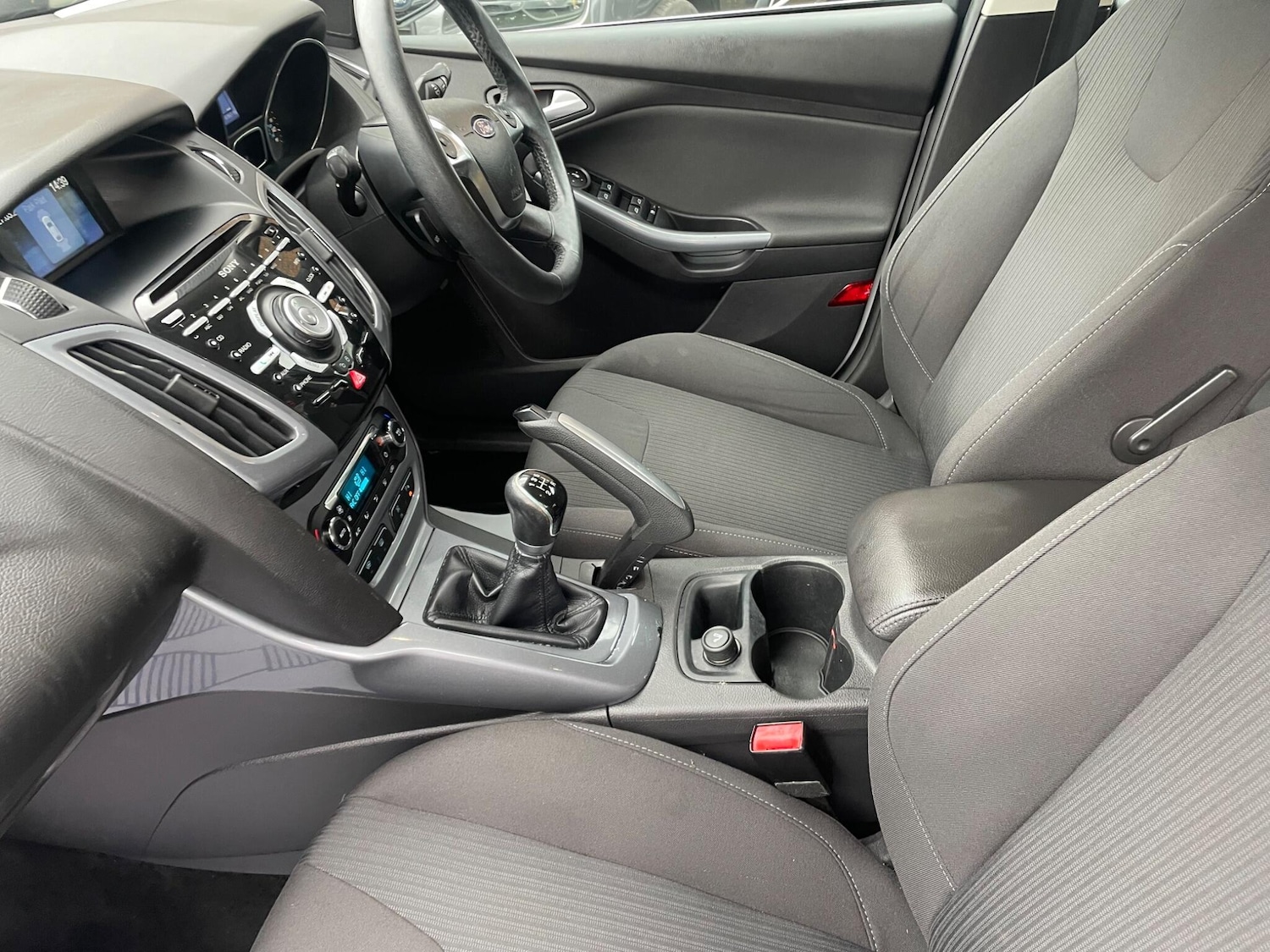 Used Ford Focus 2011 for sale - 78049865: Photo 20