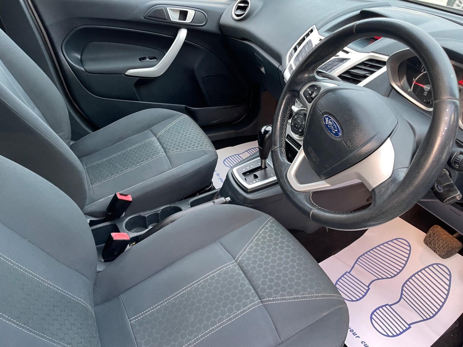 Used Ford Fiesta 2012 for sale - 77368842: Photo 21