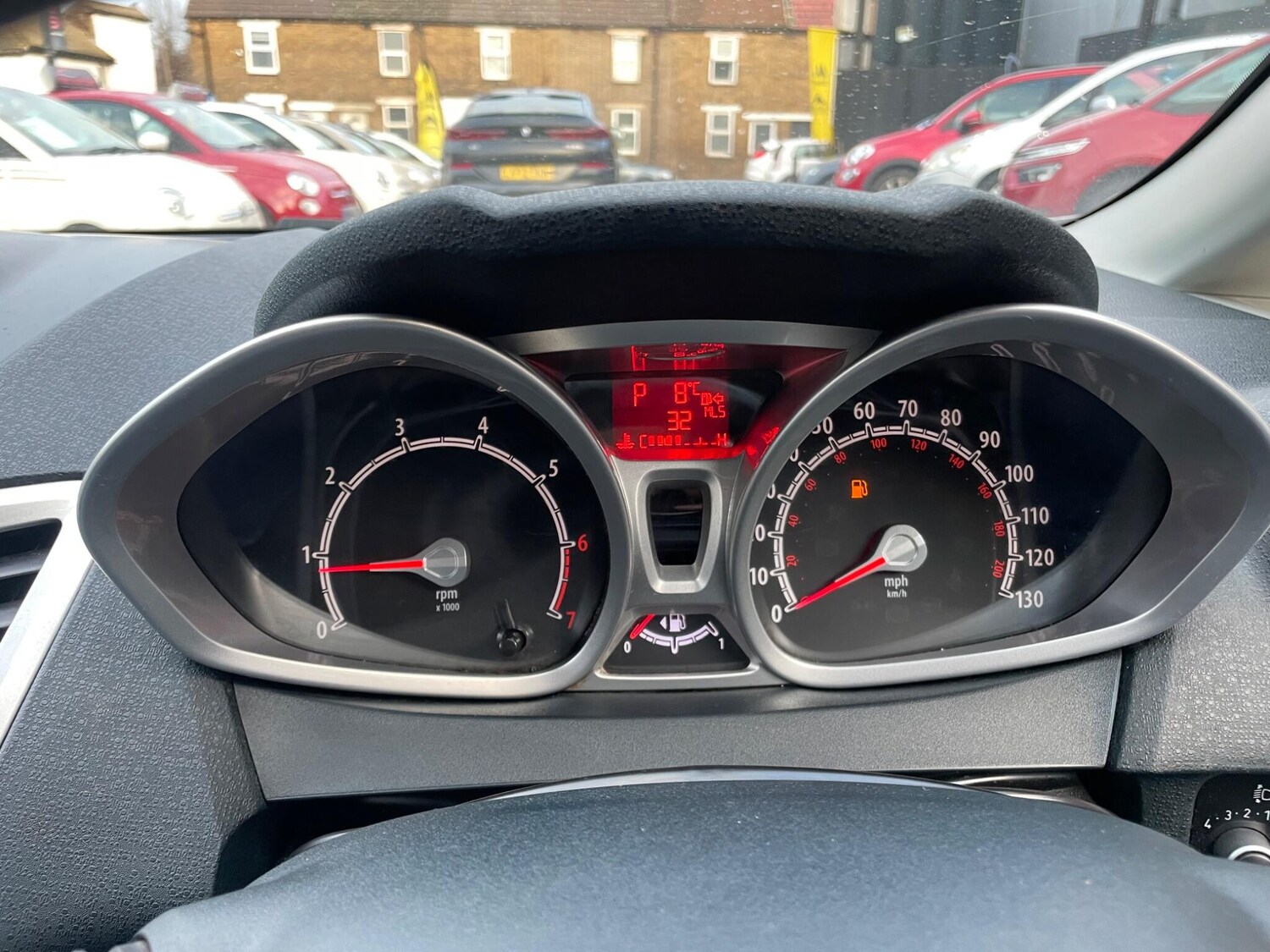 Used Ford Fiesta 2012 for sale - 77368842: Photo 28