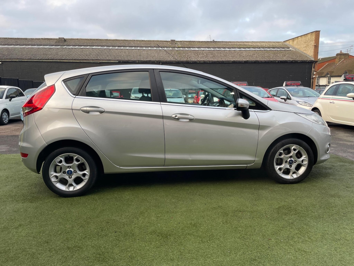 Used Ford Fiesta 2012 for sale - 77368842: Photo 5