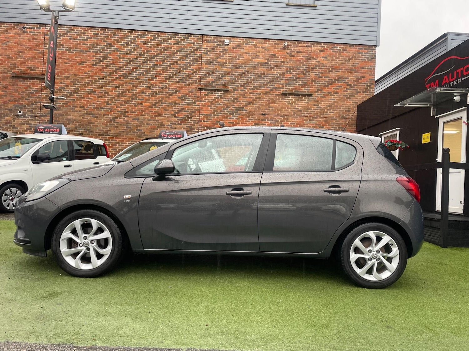 Used Vauxhall Corsa 2015 for sale - 77218898: Photo 7