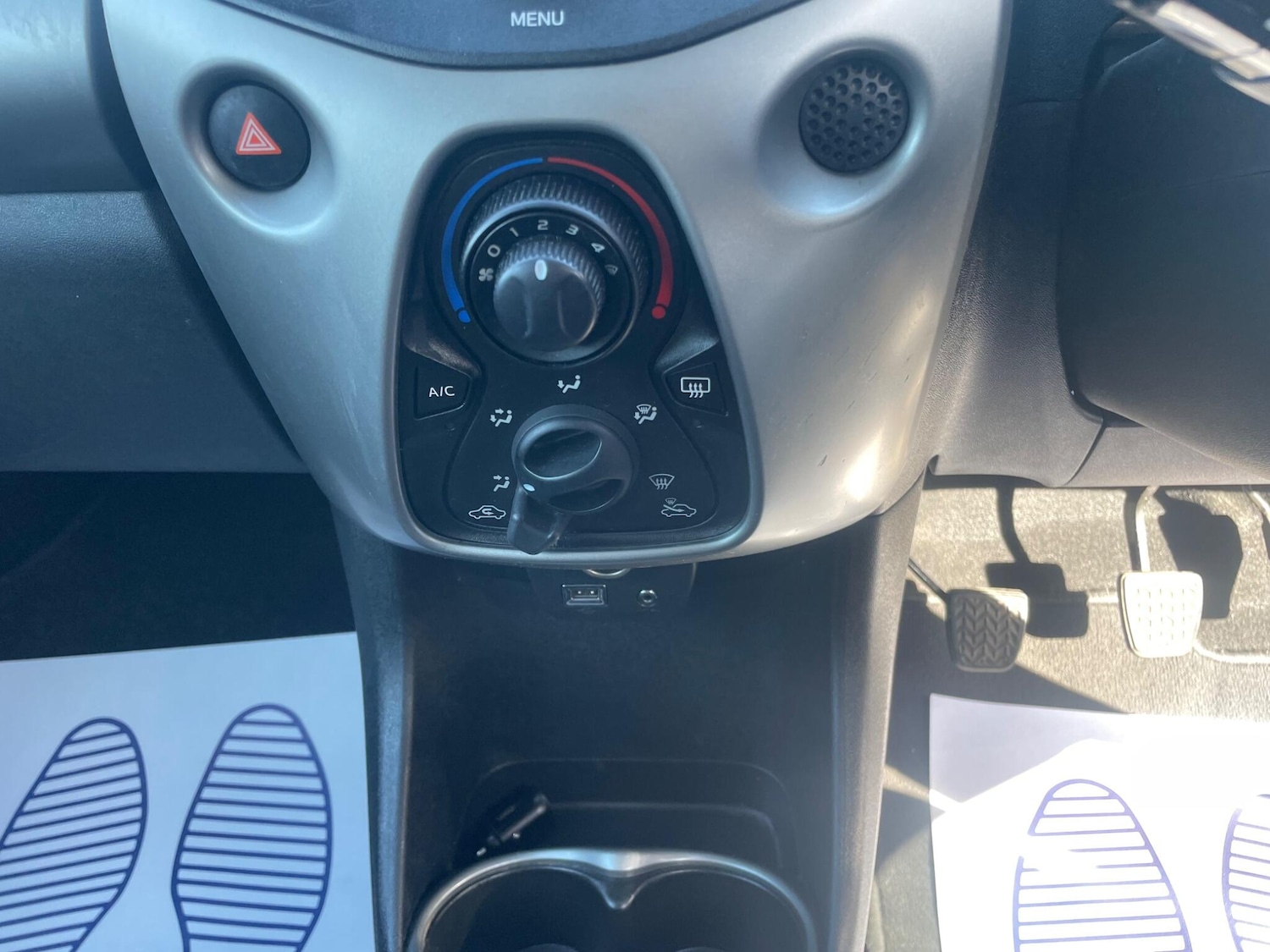 Used Toyota AYGO 2017 for sale - 78201531: Photo 12