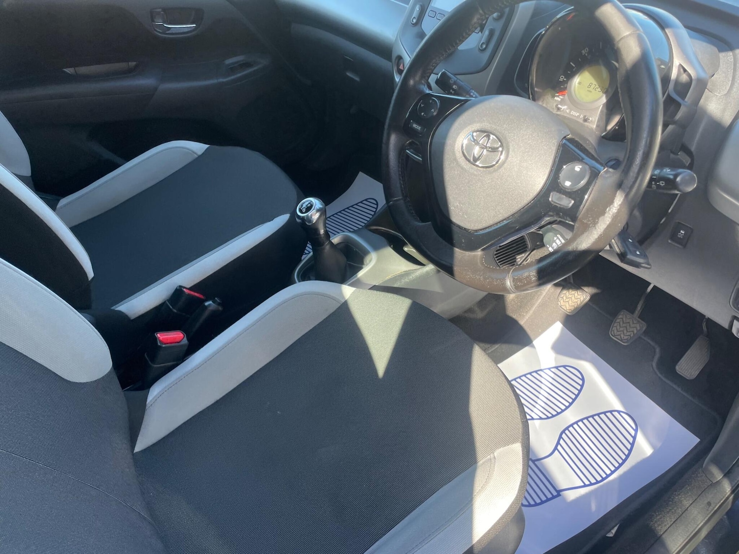 Used Toyota AYGO 2017 for sale - 78201531: Photo 17