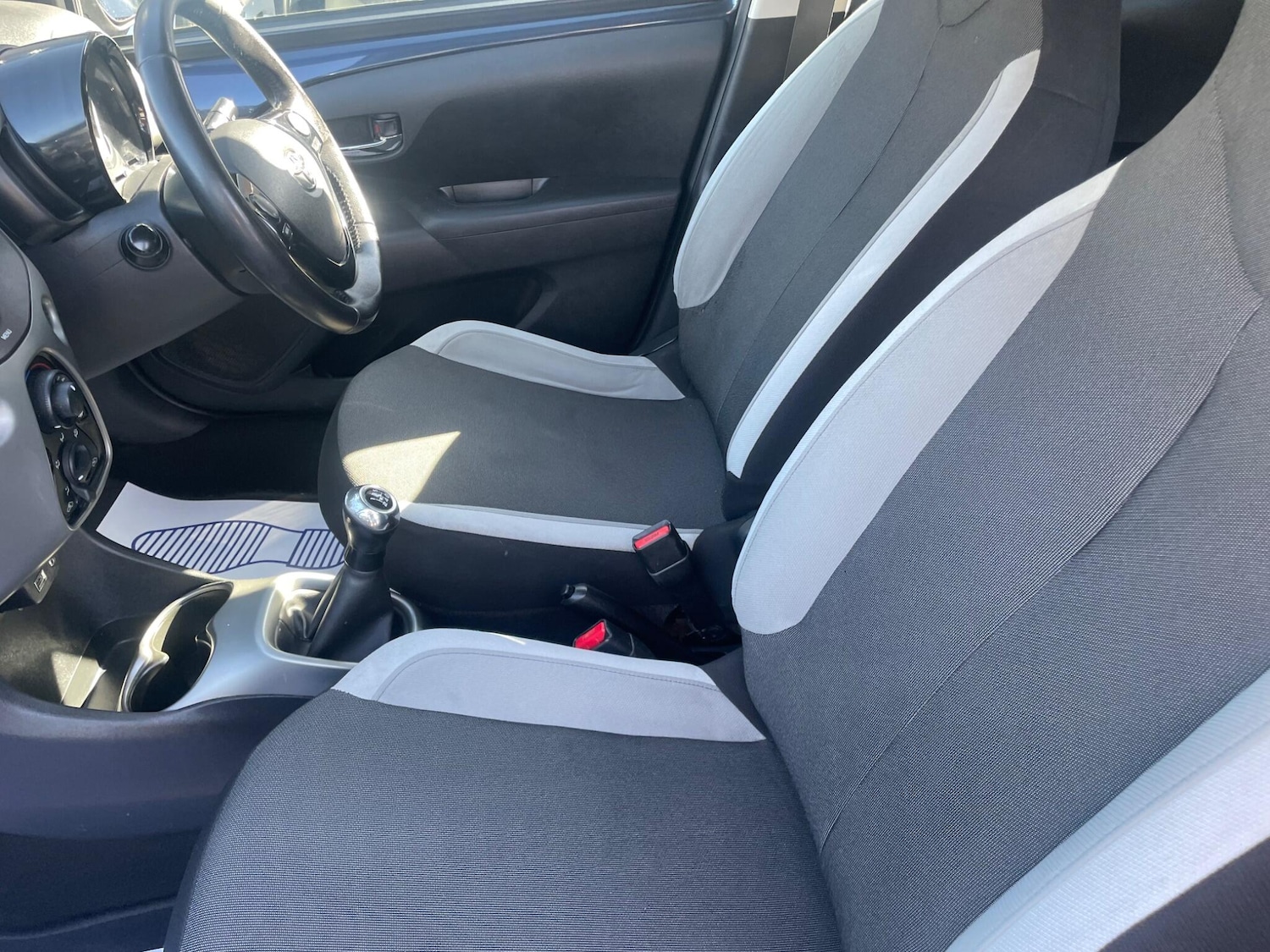 Used Toyota AYGO 2017 for sale - 78201531: Photo 18