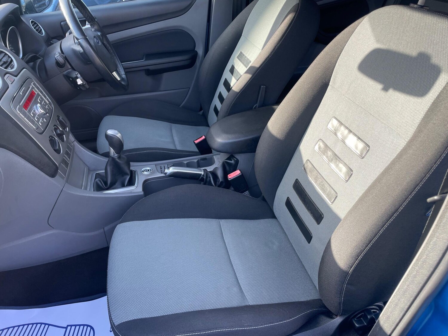 Used Ford Focus 2010 for sale - 78107093: Photo 20